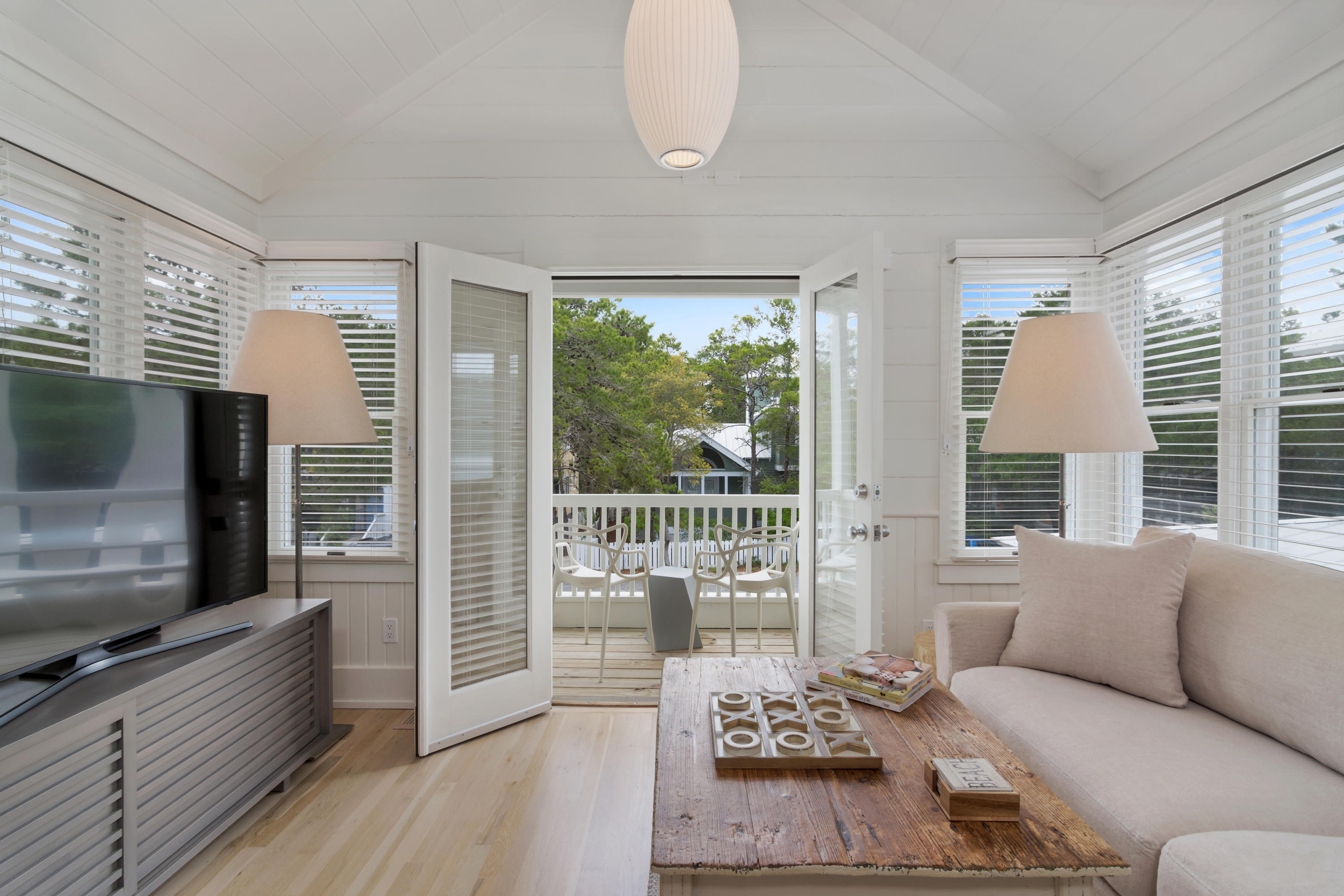 SEASIDE 04 - Residential