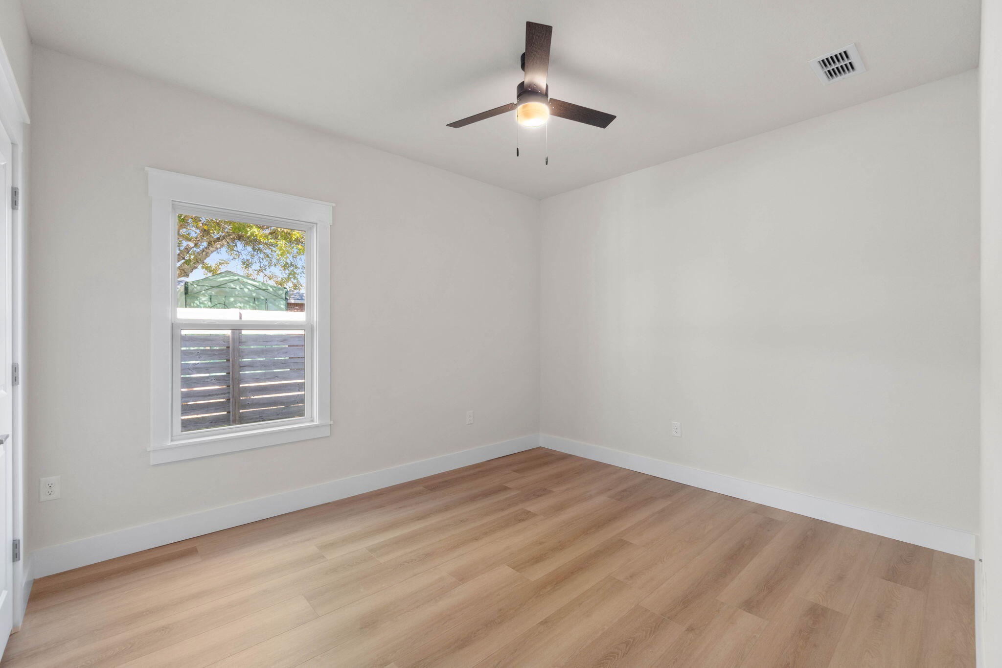 SANTA ROSA SHORES EAST - Residential