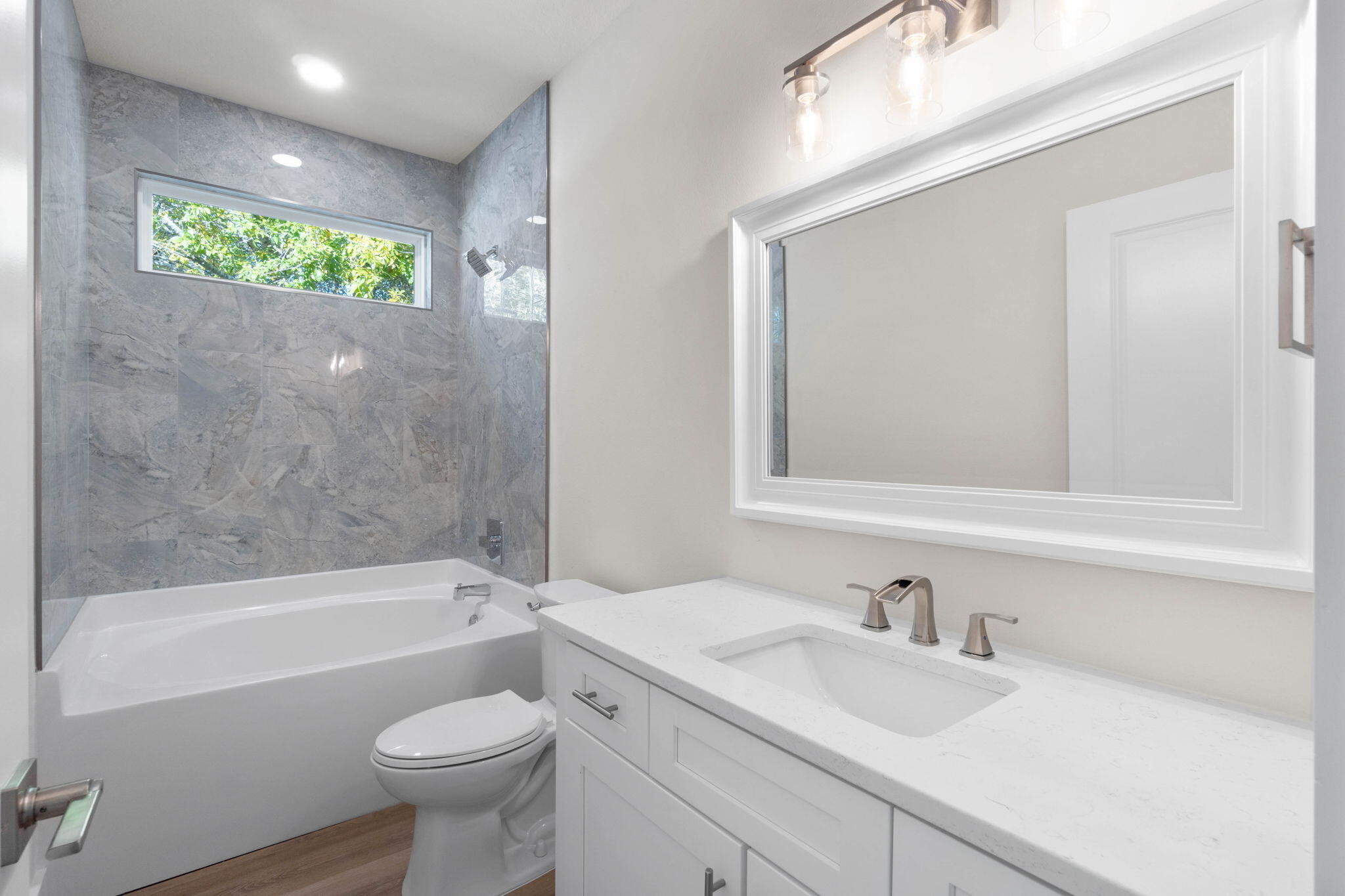 SANTA ROSA SHORES EAST - Residential