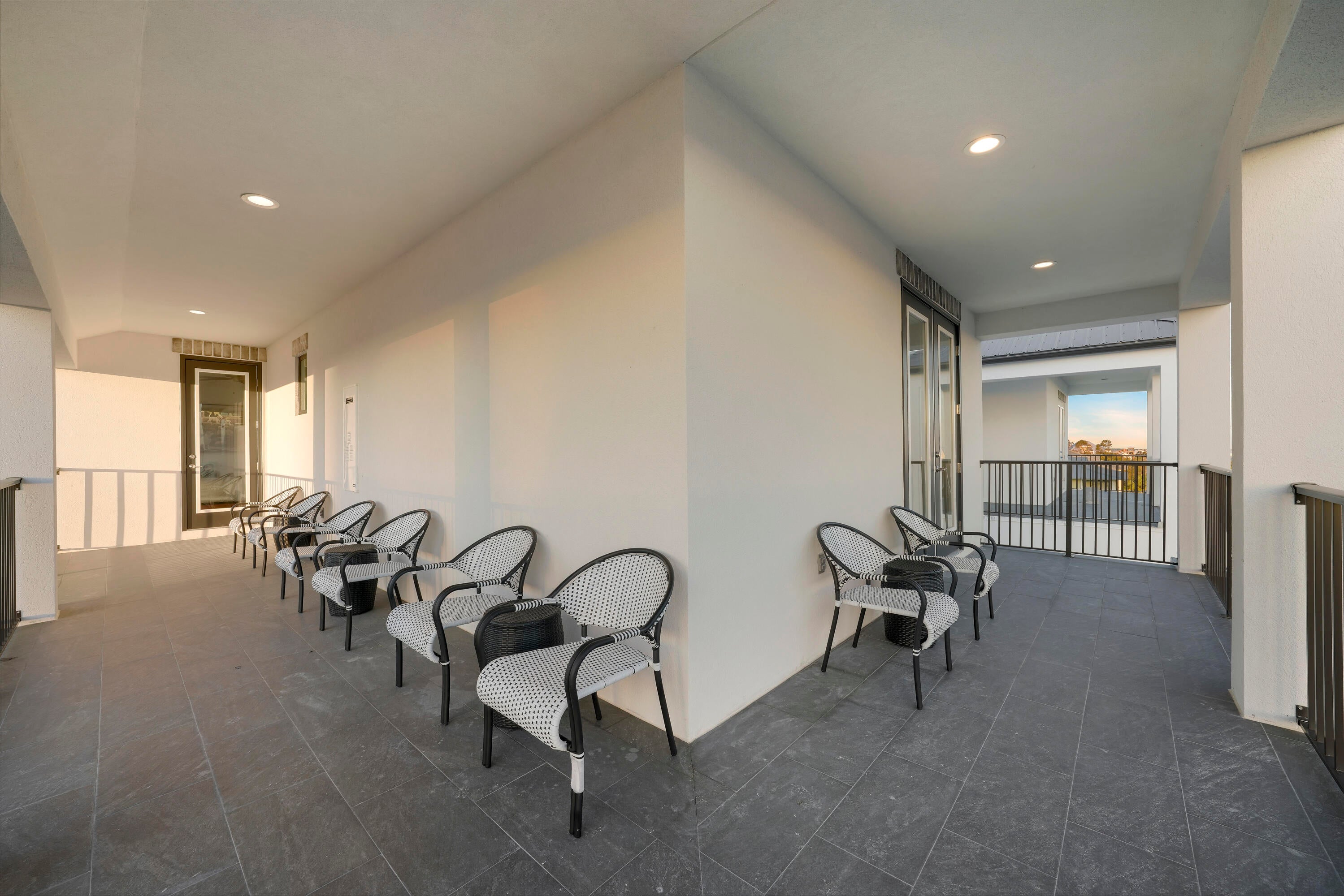 Cote D'Azur - Residential