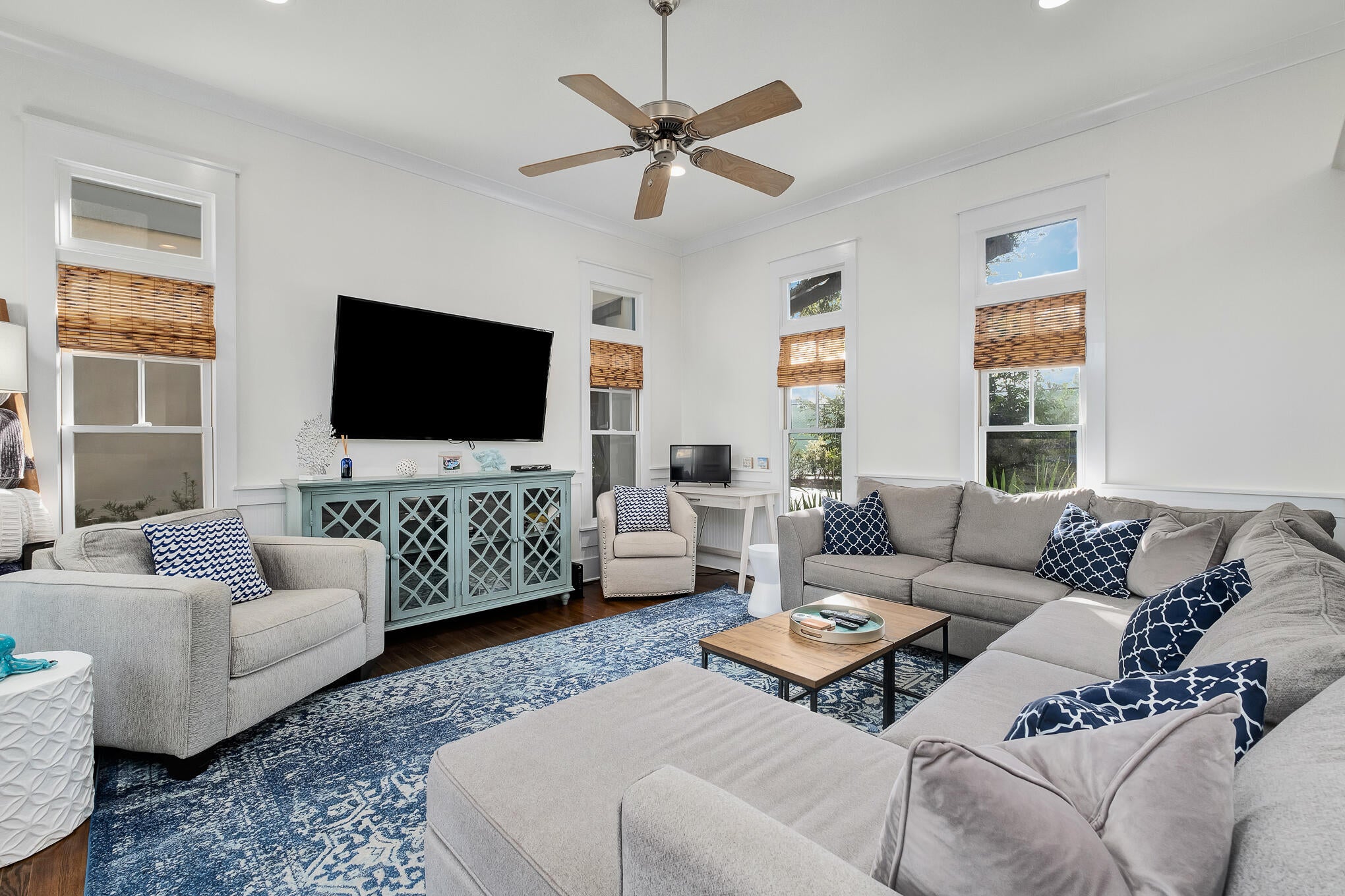 ROSEMARY BEACH PH 6 - Residential