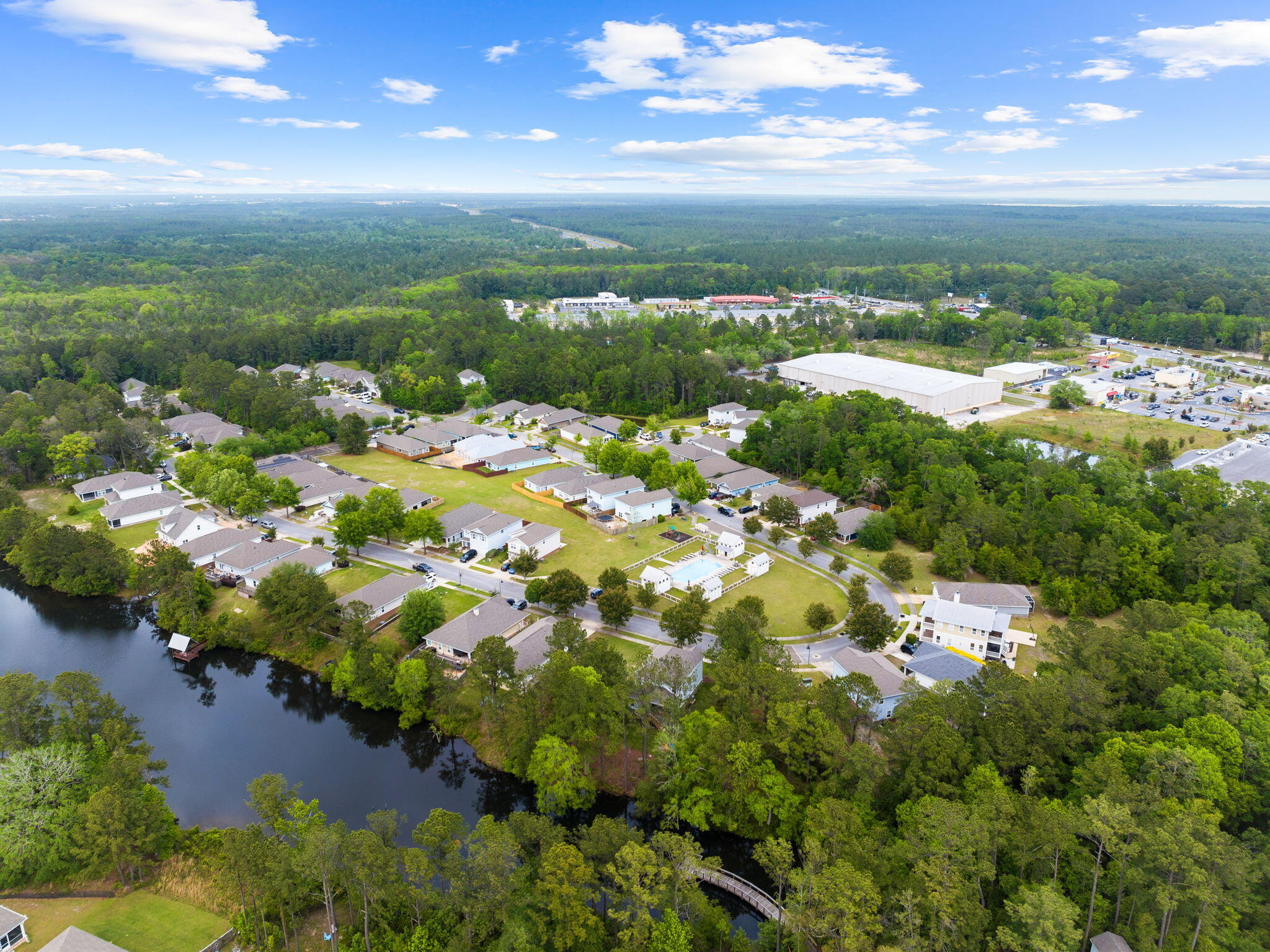 LAGRANGE LANDING - Land