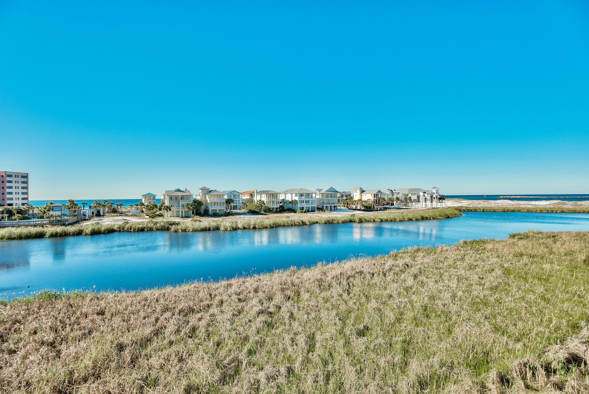 Destin Pointe - Residential