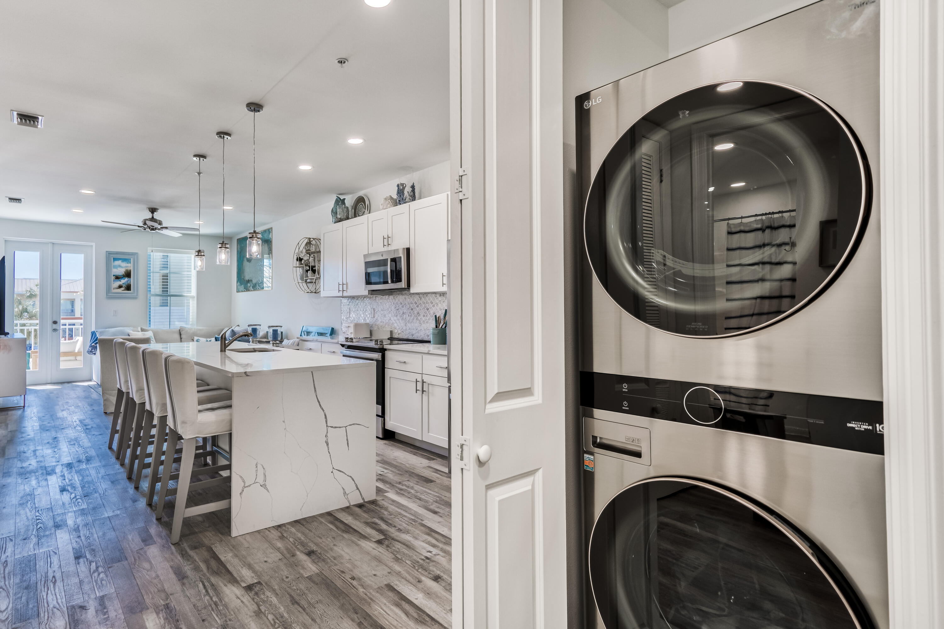 GULF PLACE RESIDENCES - Residential