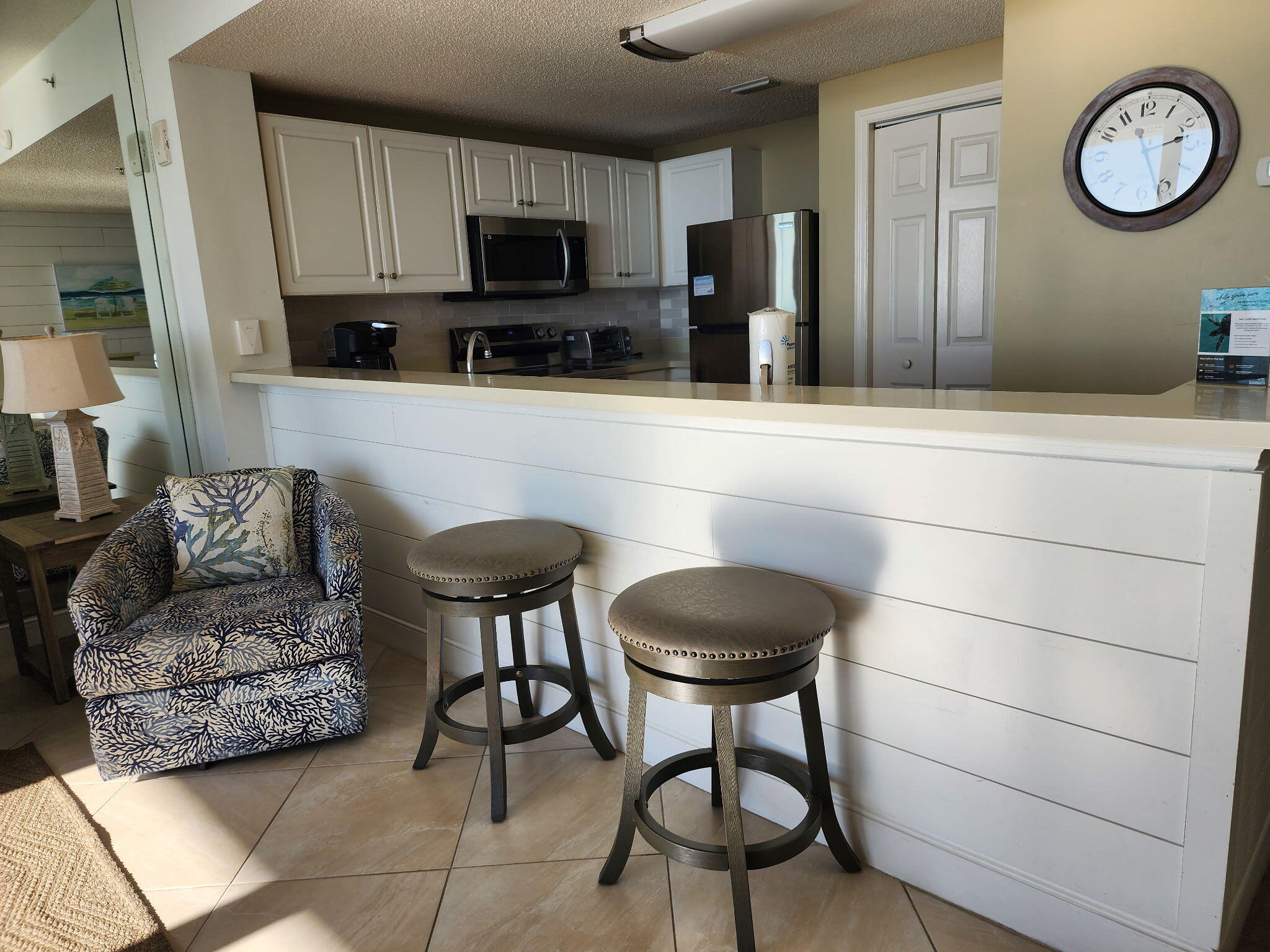 MAJESTIC BEACH TOWERS I - Residential