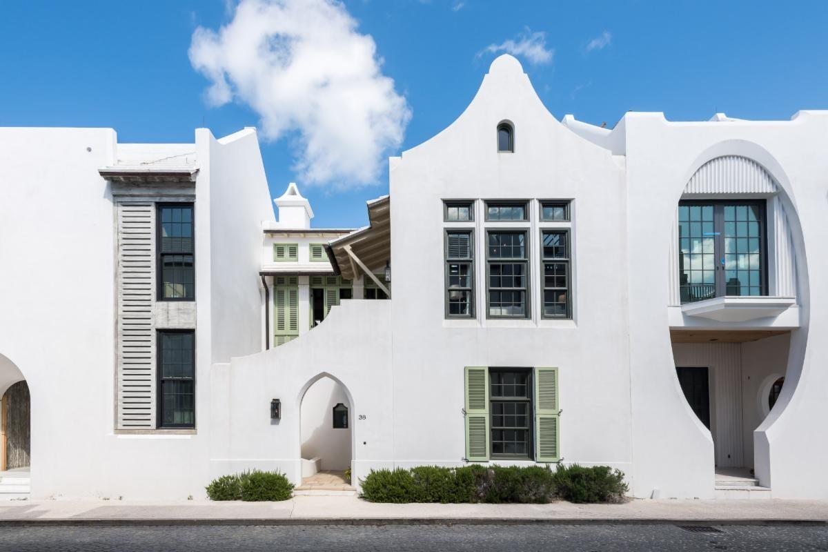 ALYS BEACH - Residential