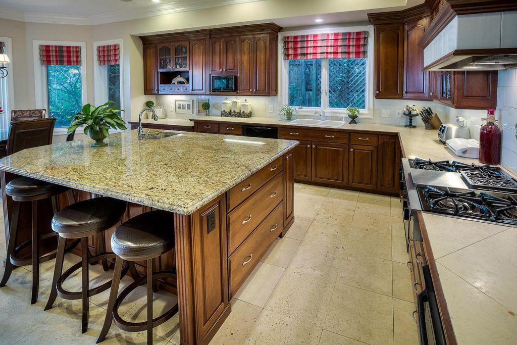 DRIFTWOOD ESTATES - Residential