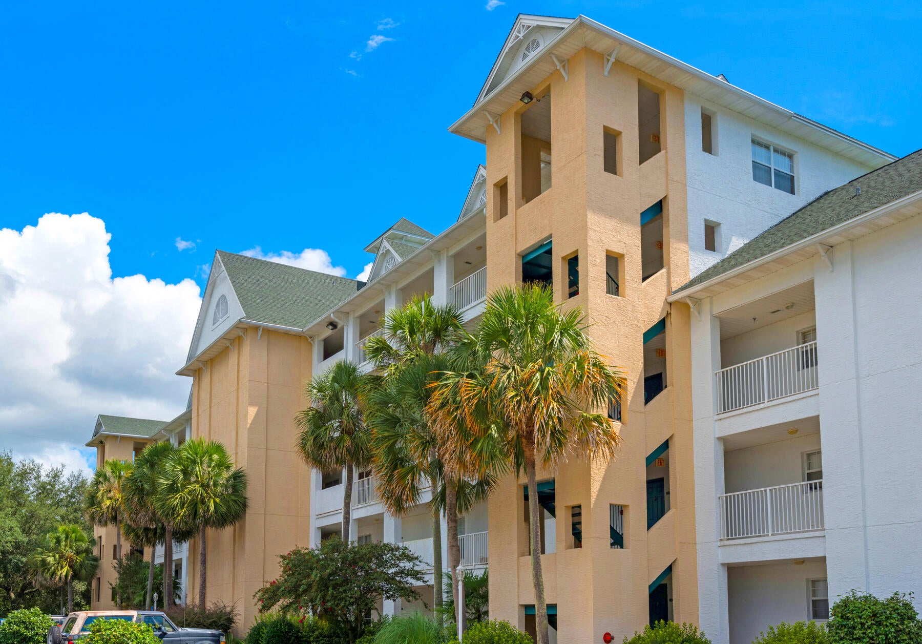 THE FLORIDA CLUB - Residential