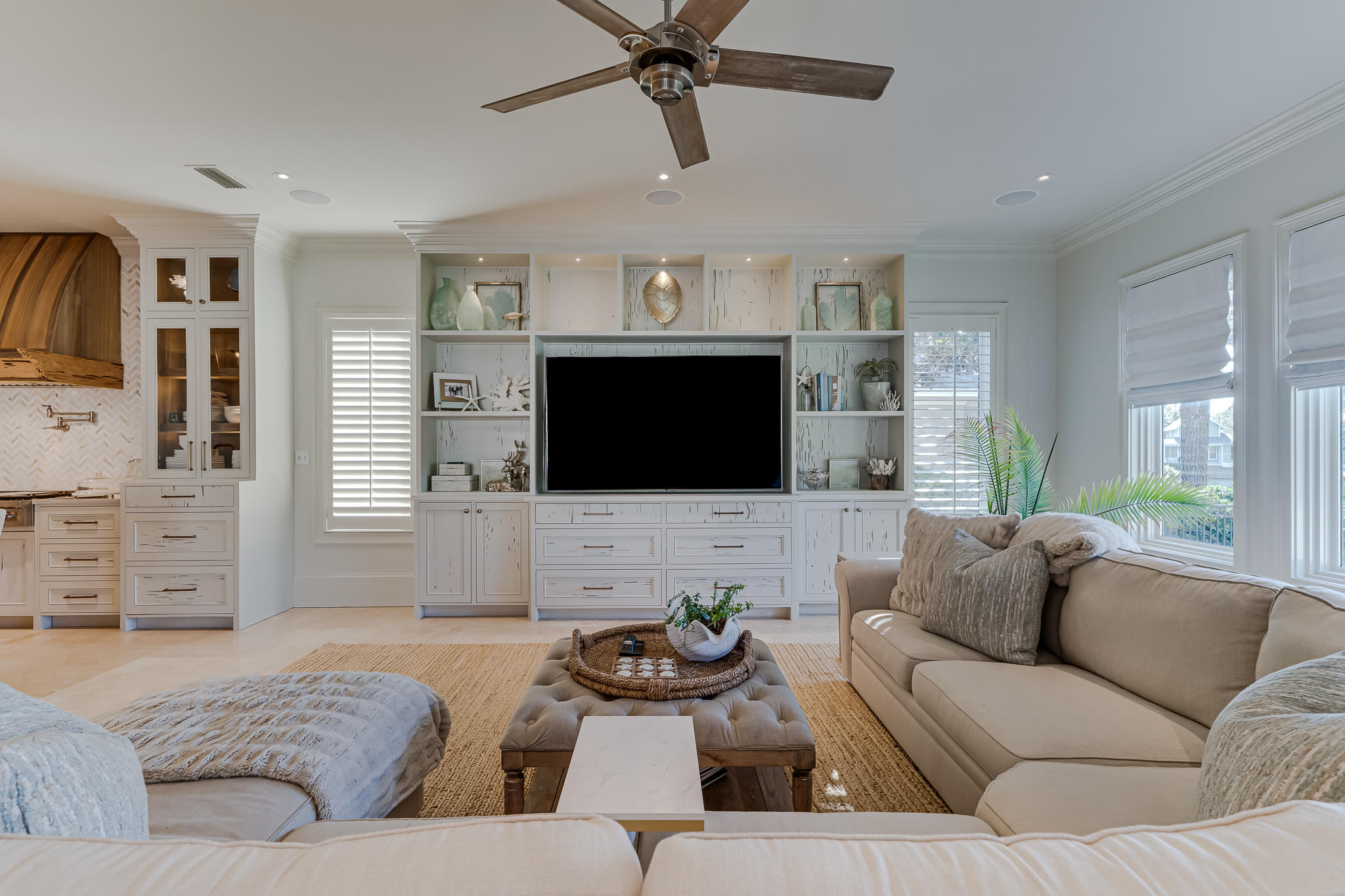 ISLAND GREEN - Residential