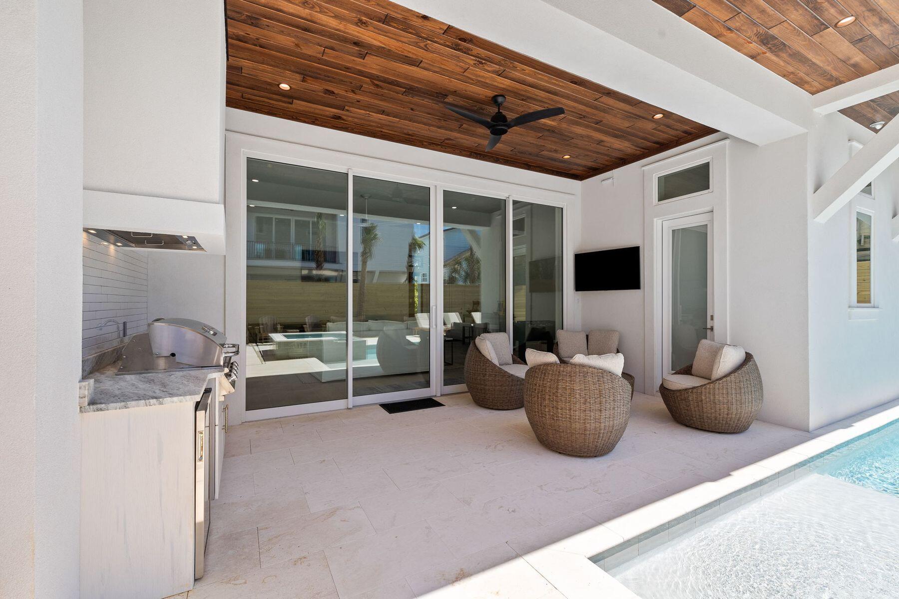 FRANGISTA BEACH 1ST ADDN - Residential