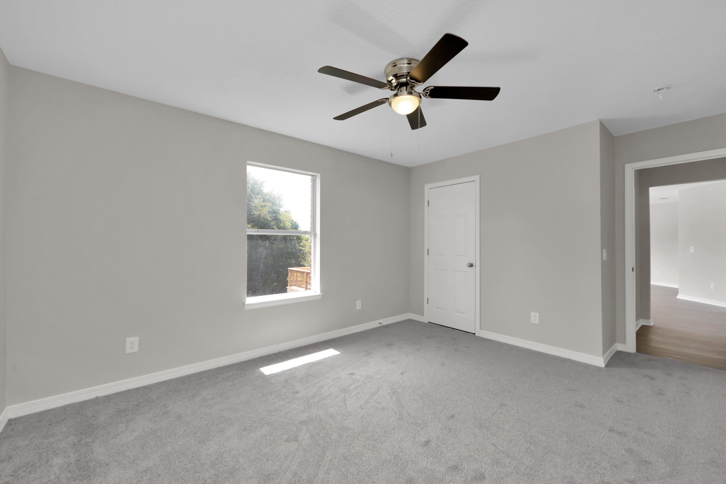 COUNTRYVIEW ESTATES 10TH ADDN - Residential