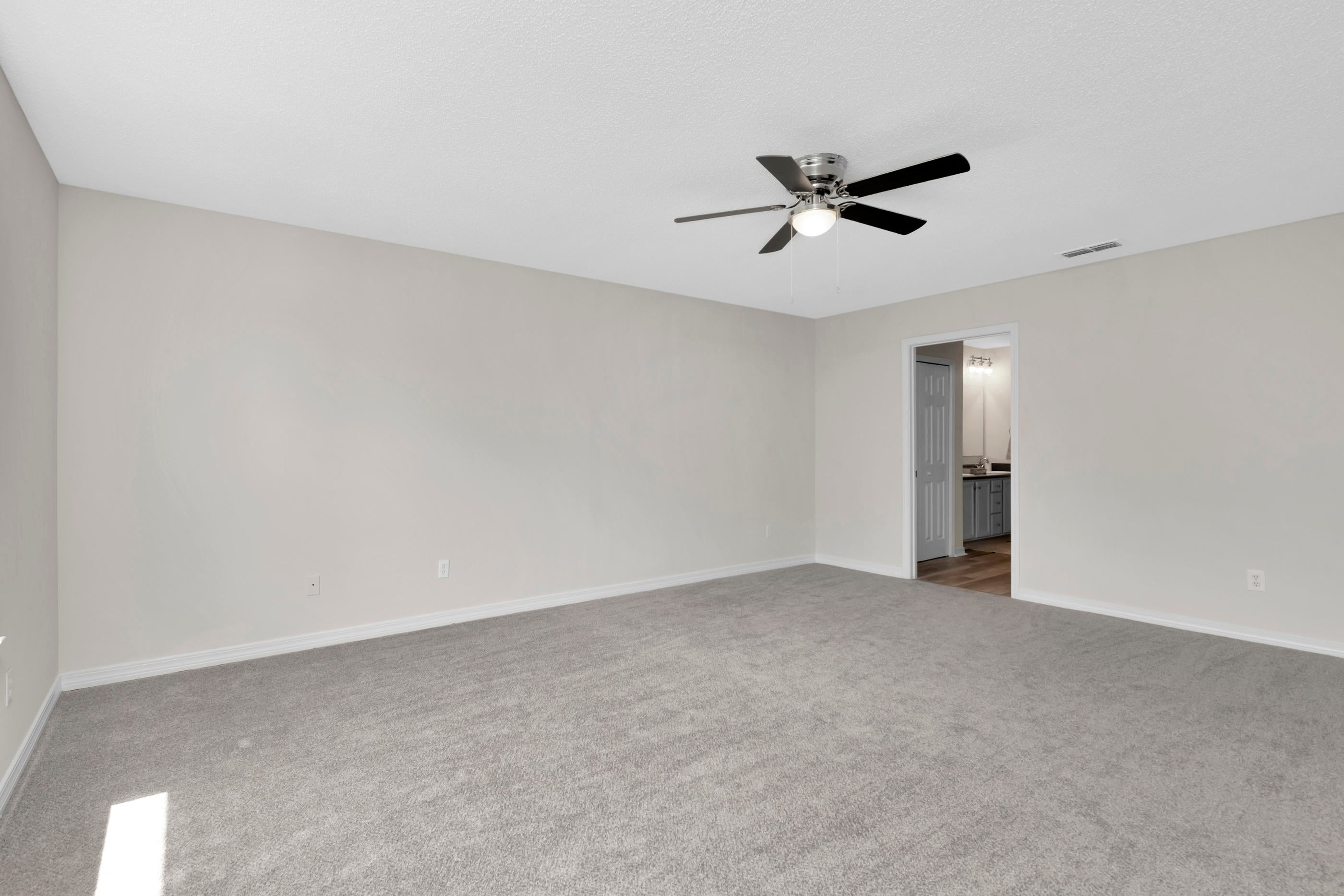 COUNTRYVIEW ESTATES 10TH ADDN - Residential