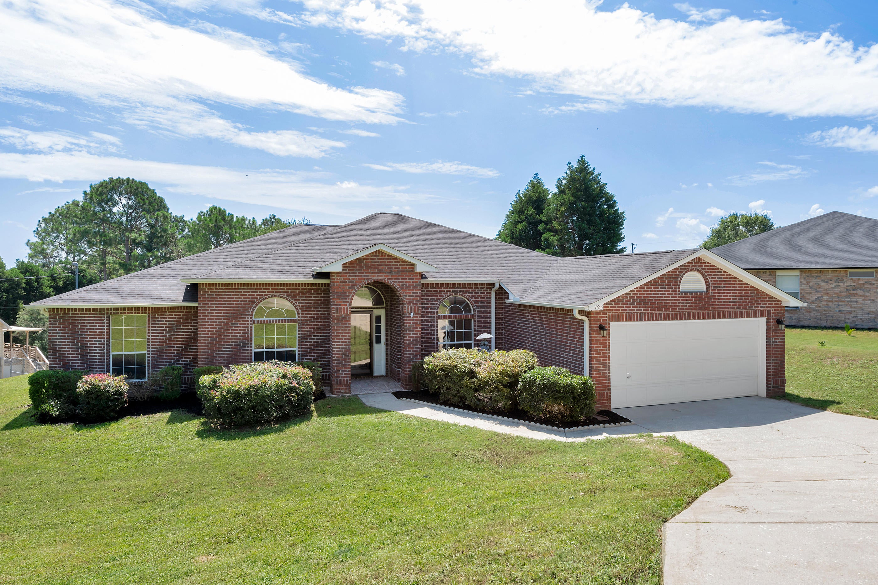 COUNTRYVIEW ESTATES 10TH ADDN - Residential
