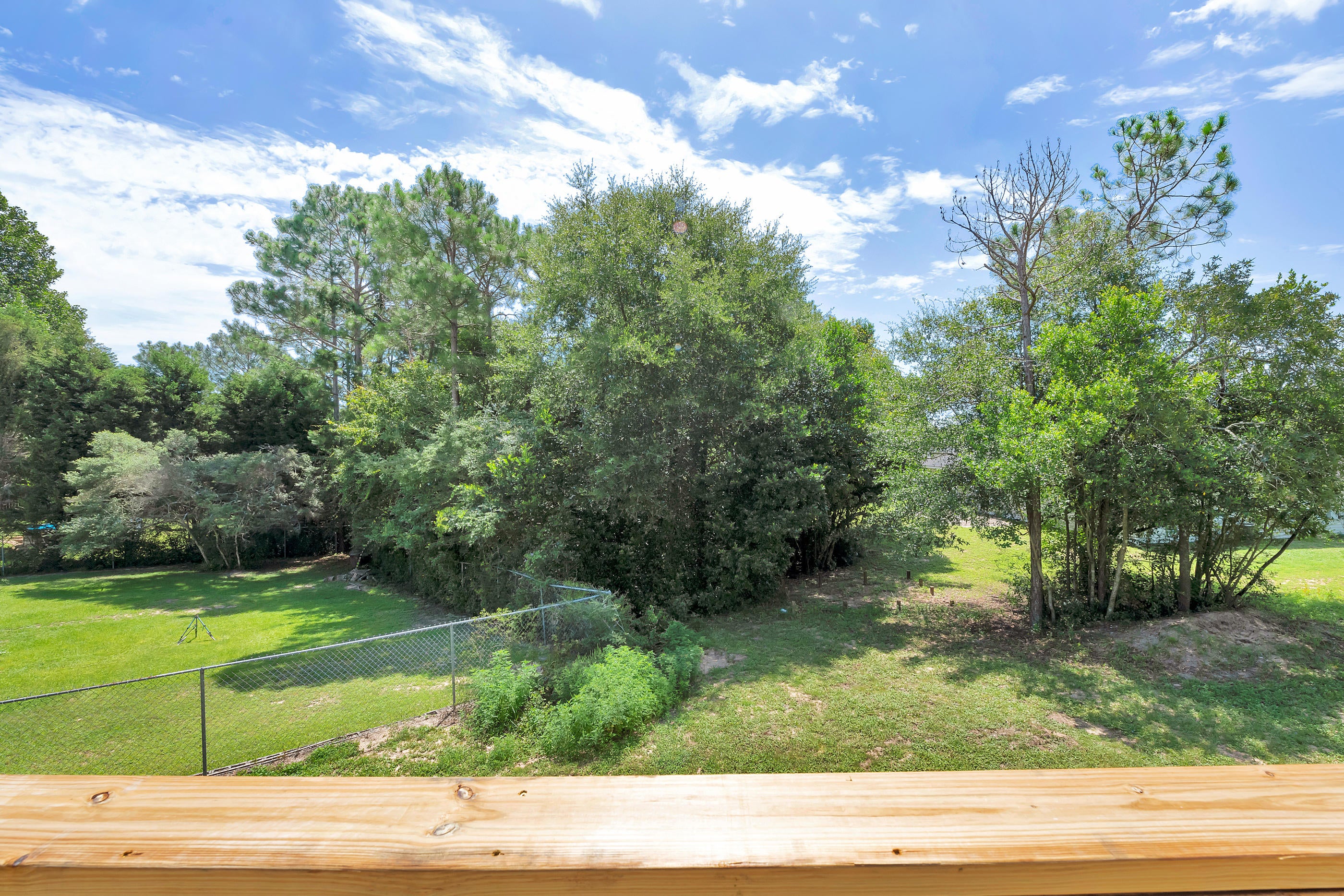COUNTRYVIEW ESTATES 10TH ADDN - Residential