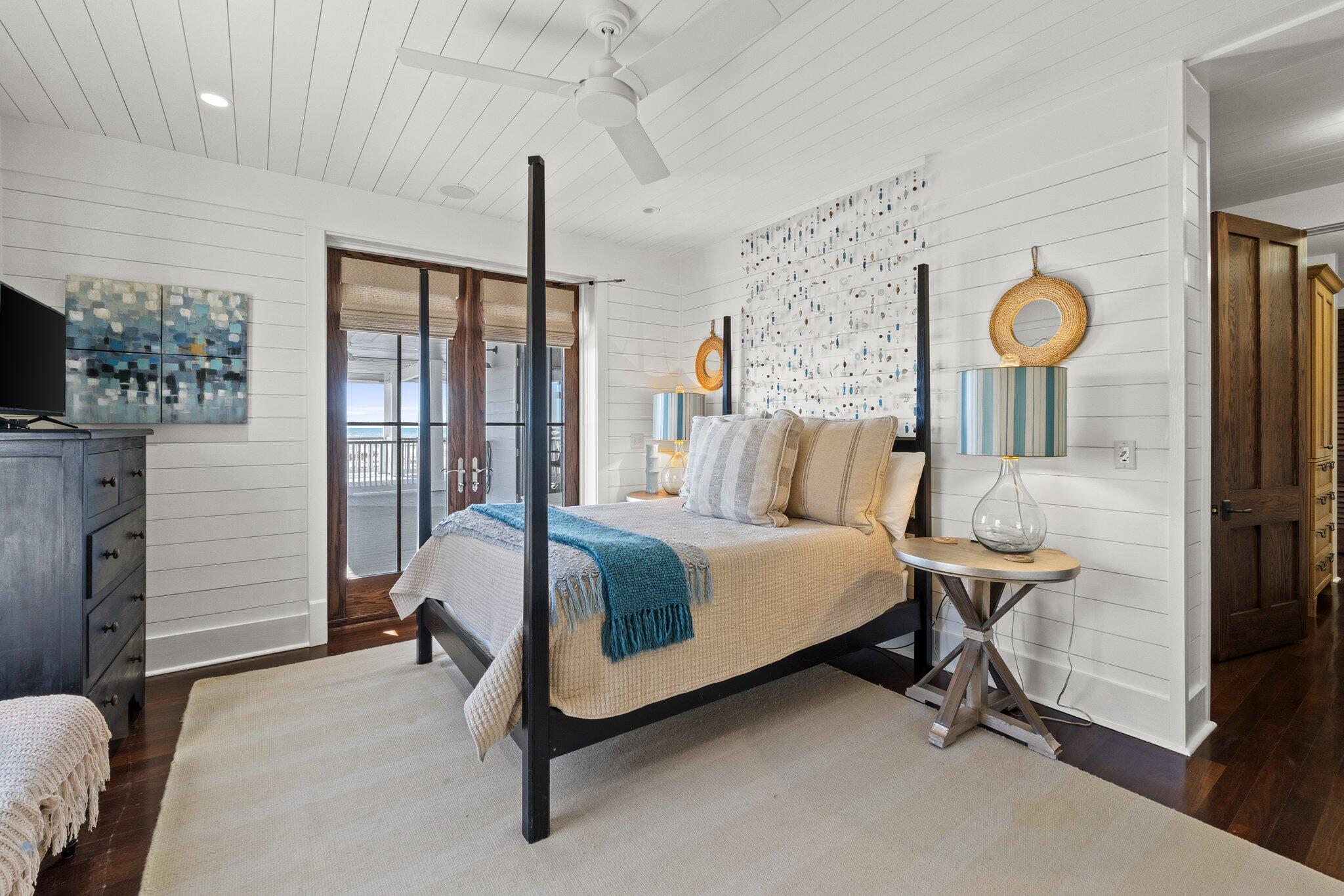 GRAYTON BEACH - Residential