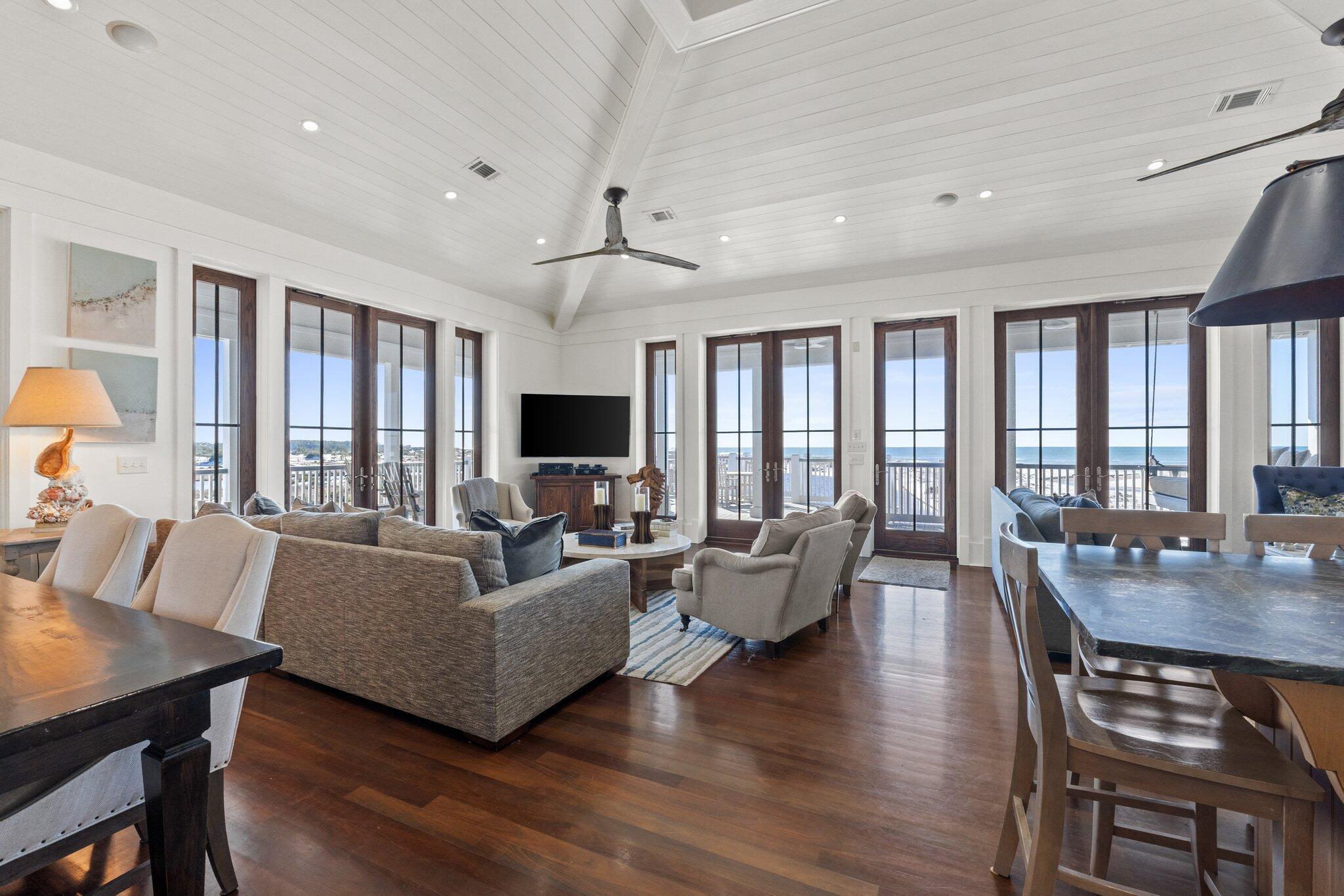 GRAYTON BEACH - Residential