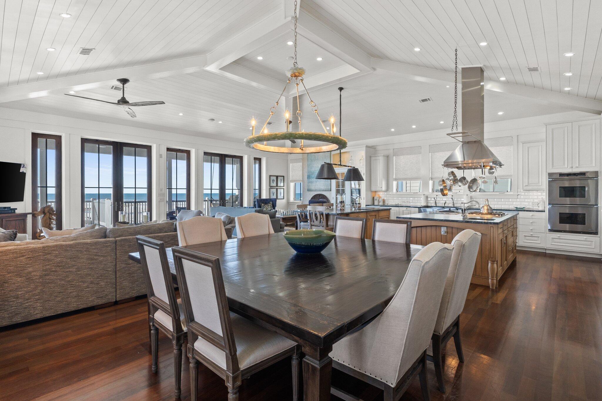 GRAYTON BEACH - Residential