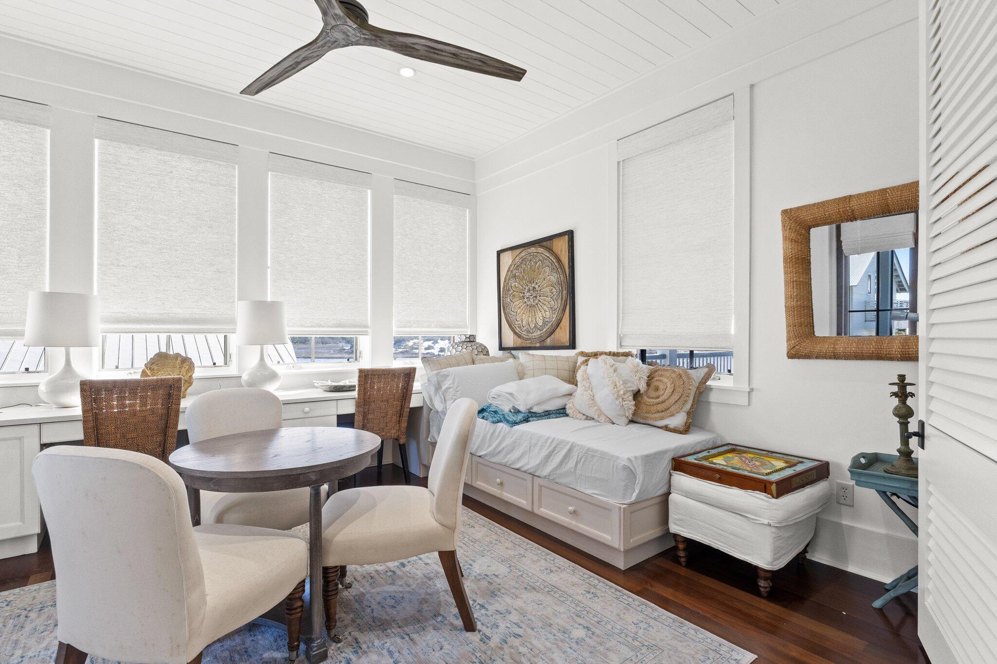 GRAYTON BEACH - Residential