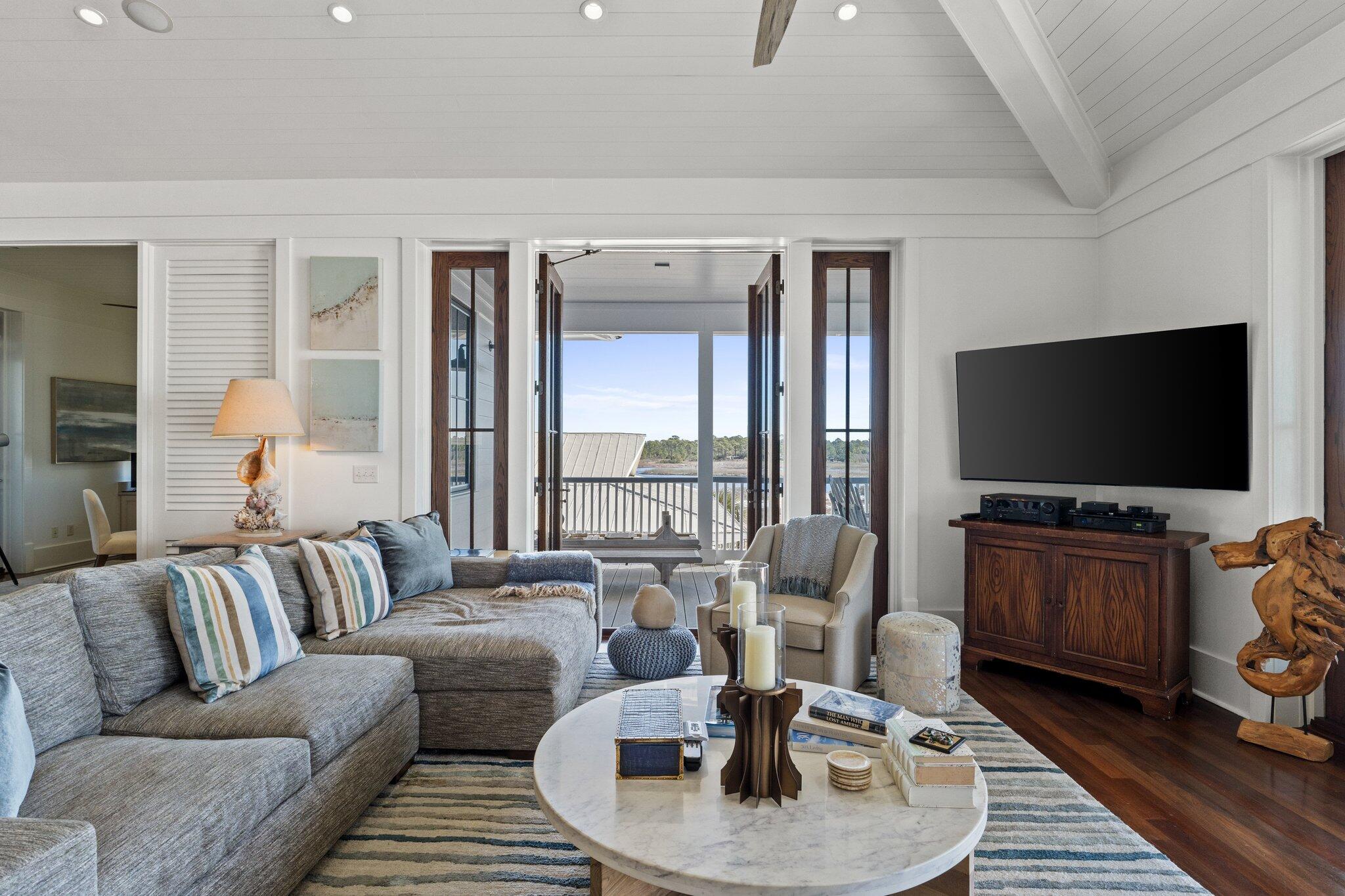 GRAYTON BEACH - Residential