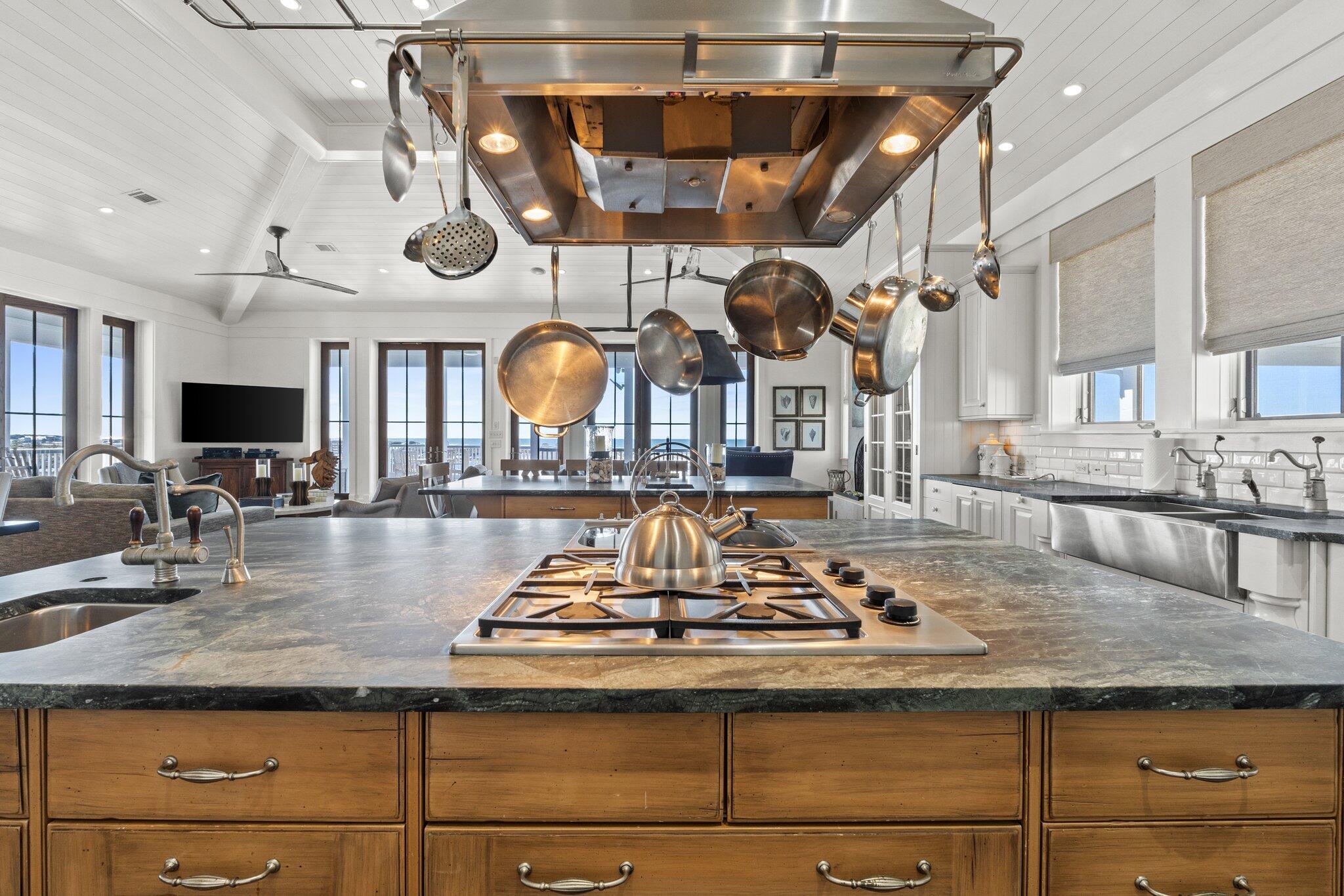 GRAYTON BEACH - Residential