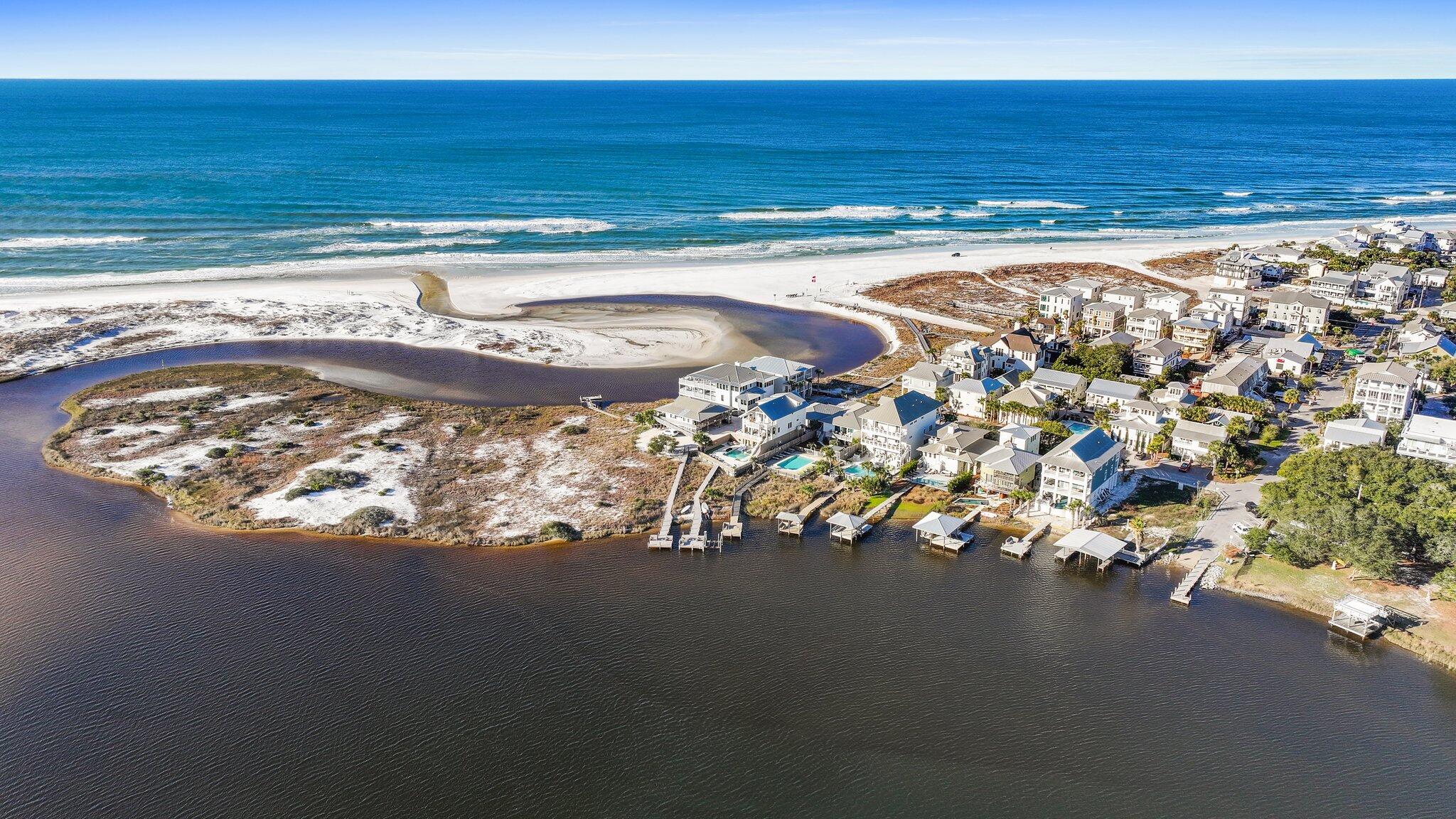 GRAYTON BEACH - Residential