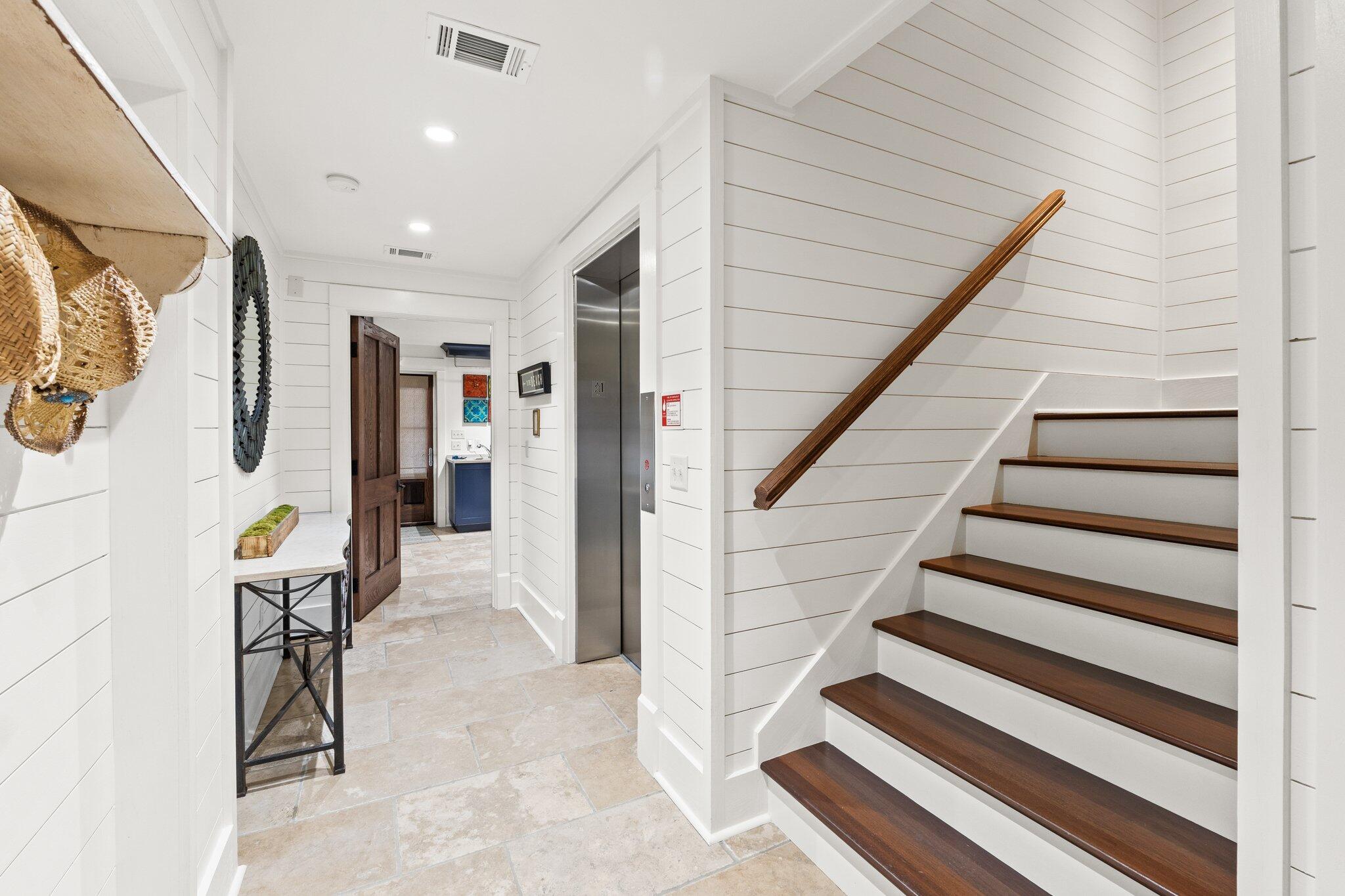 GRAYTON BEACH - Residential