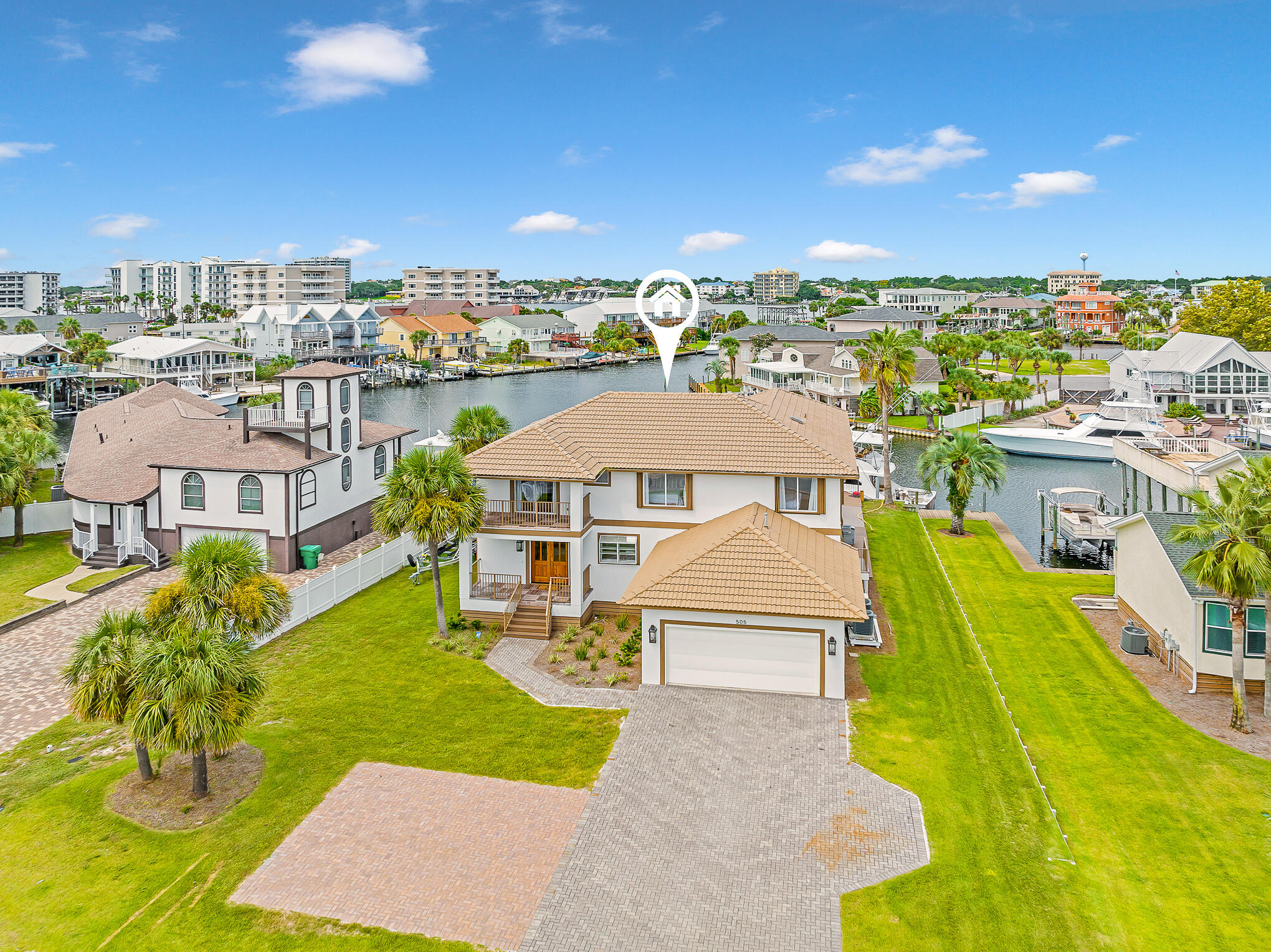 HOLIDAY ISLE - Residential