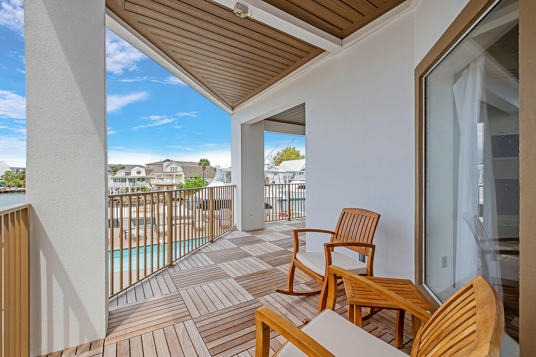 HOLIDAY ISLE - Residential
