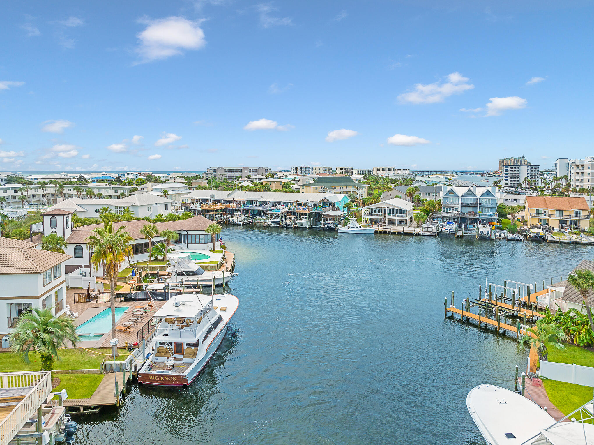 HOLIDAY ISLE - Residential