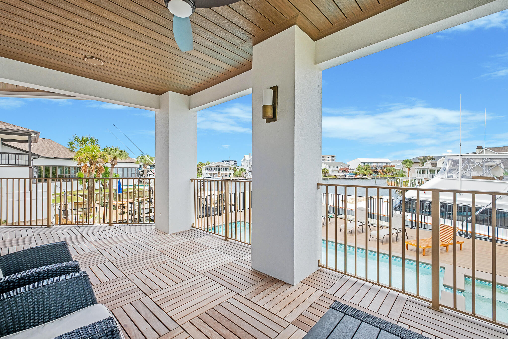 HOLIDAY ISLE - Residential