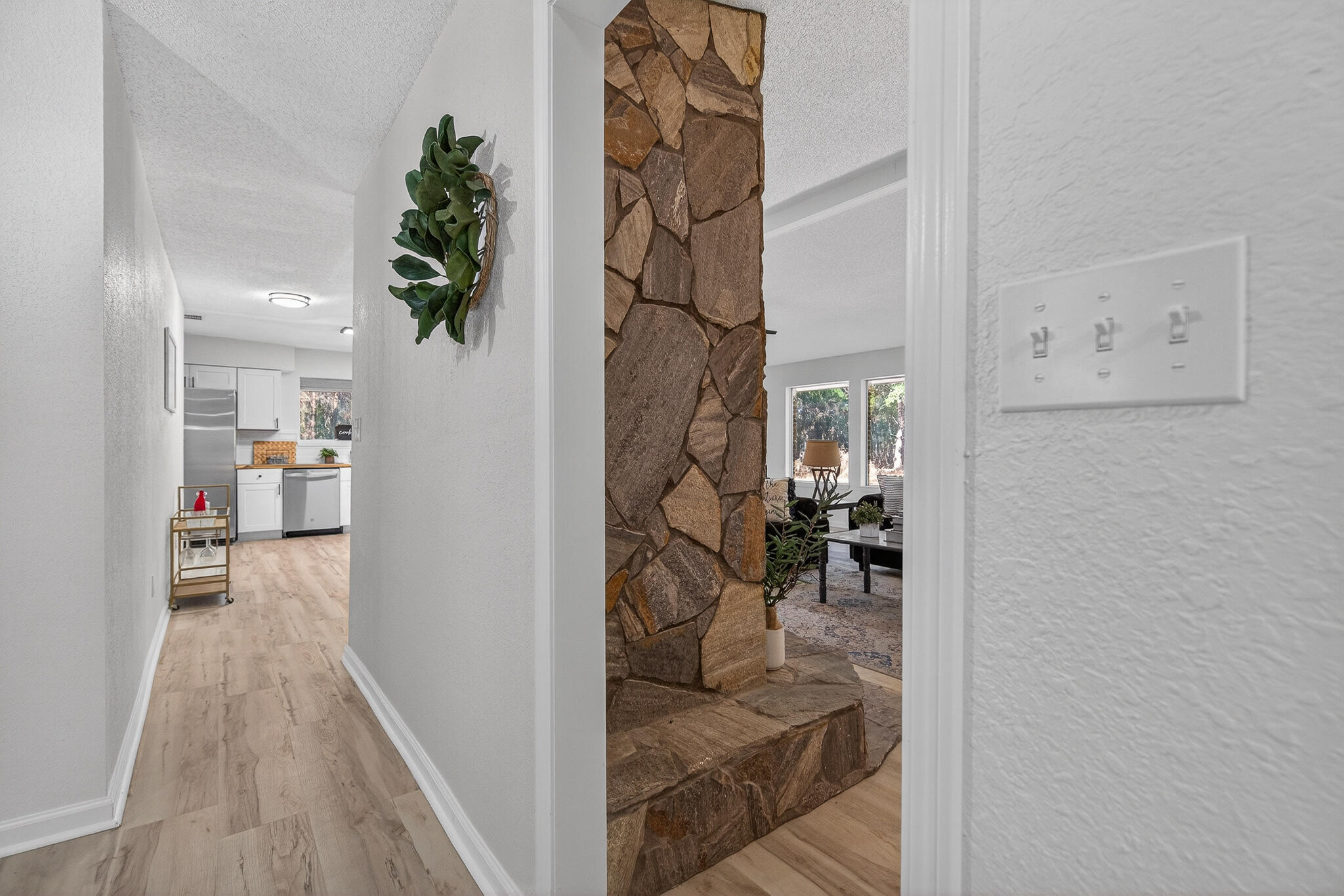 CRESTVIEW - Residential