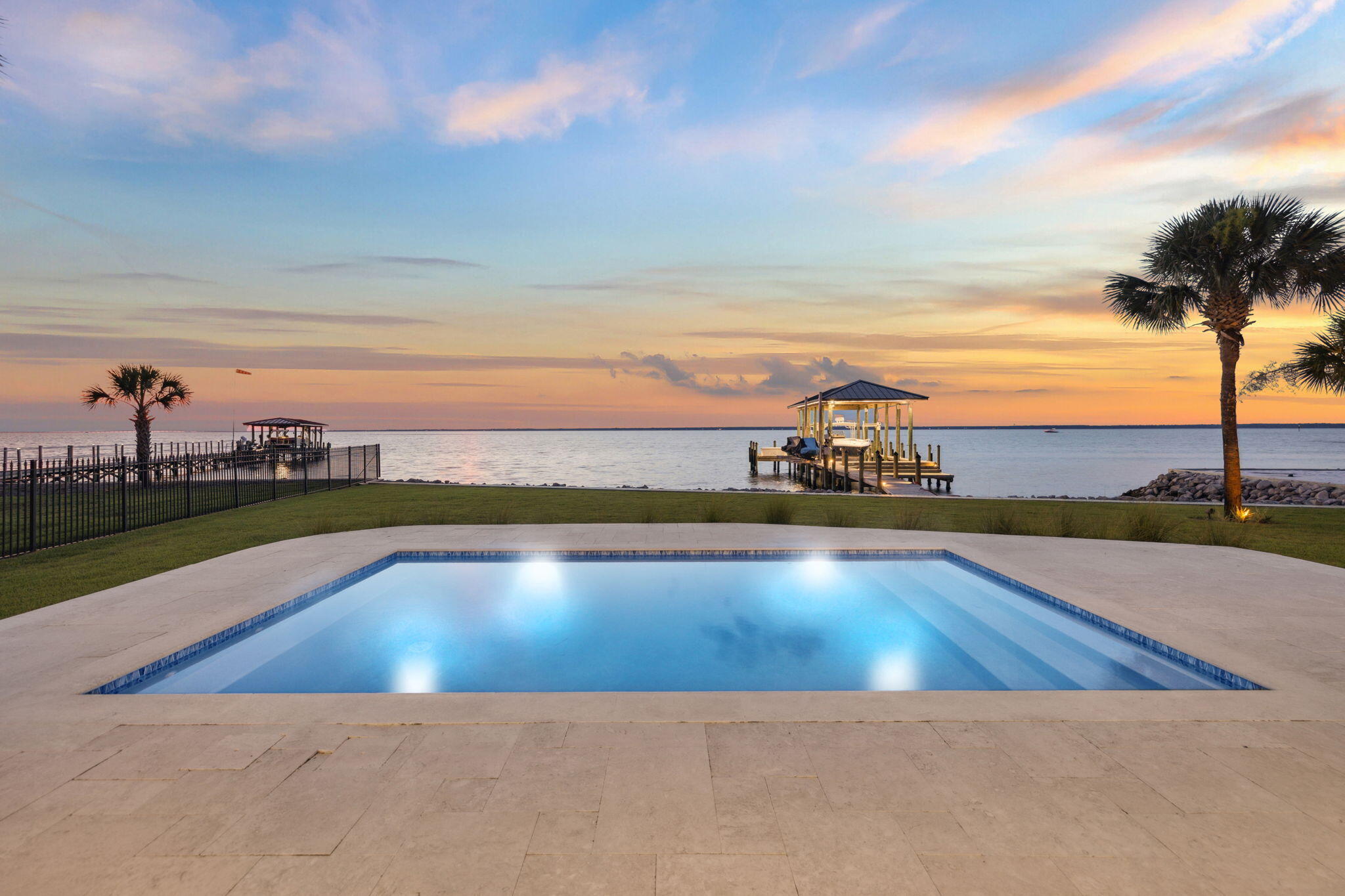 DRIFTWOOD ESTATES - Residential