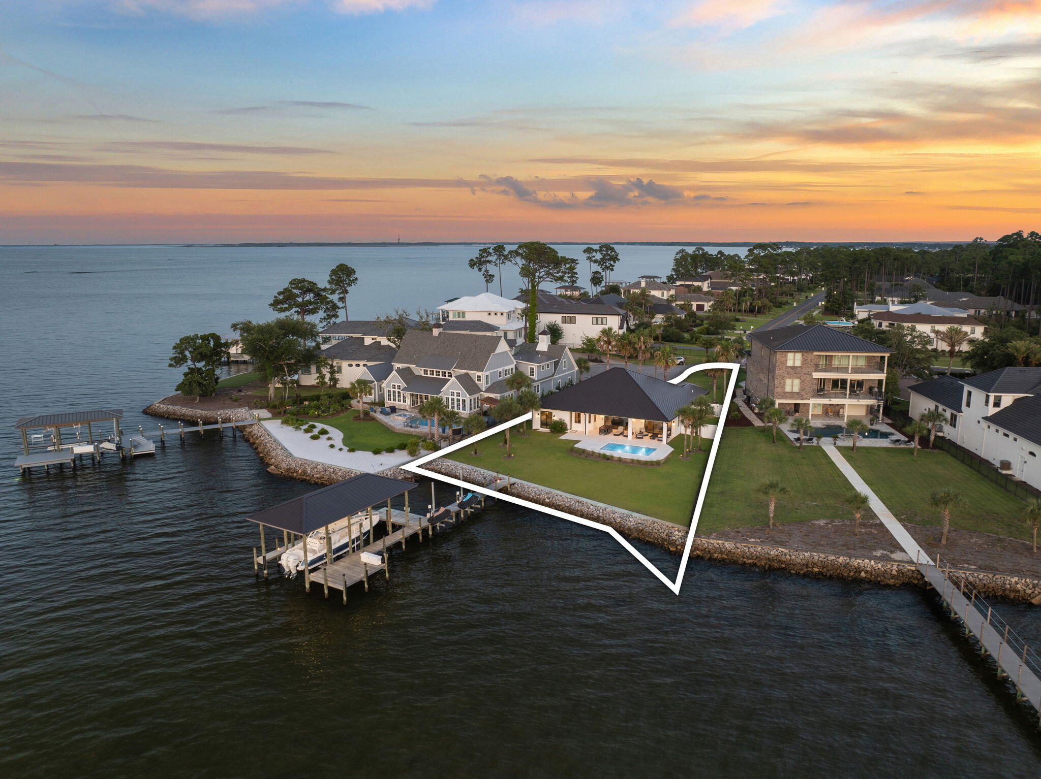 DRIFTWOOD ESTATES - Residential