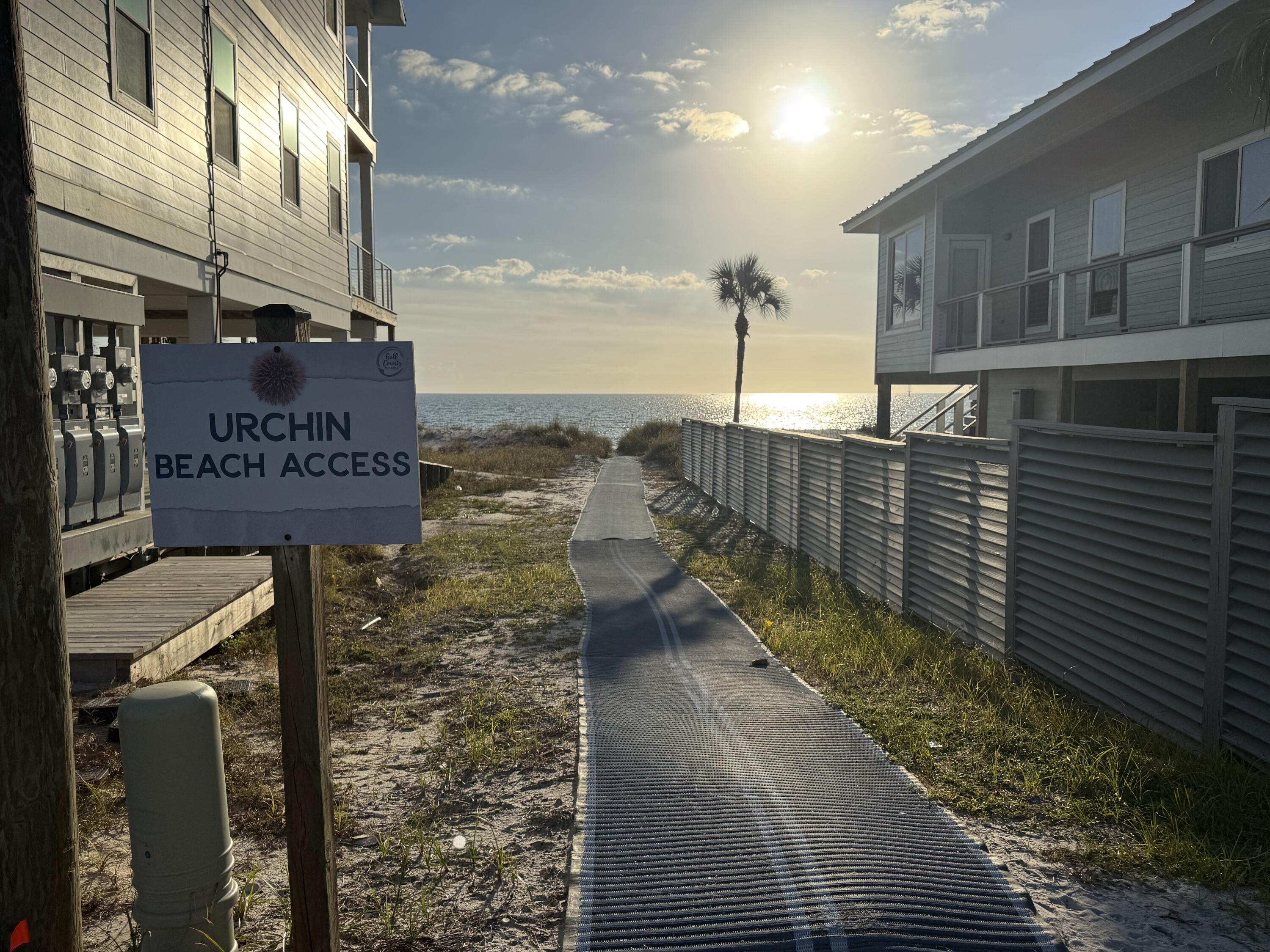 SUMMER PLACE - Land