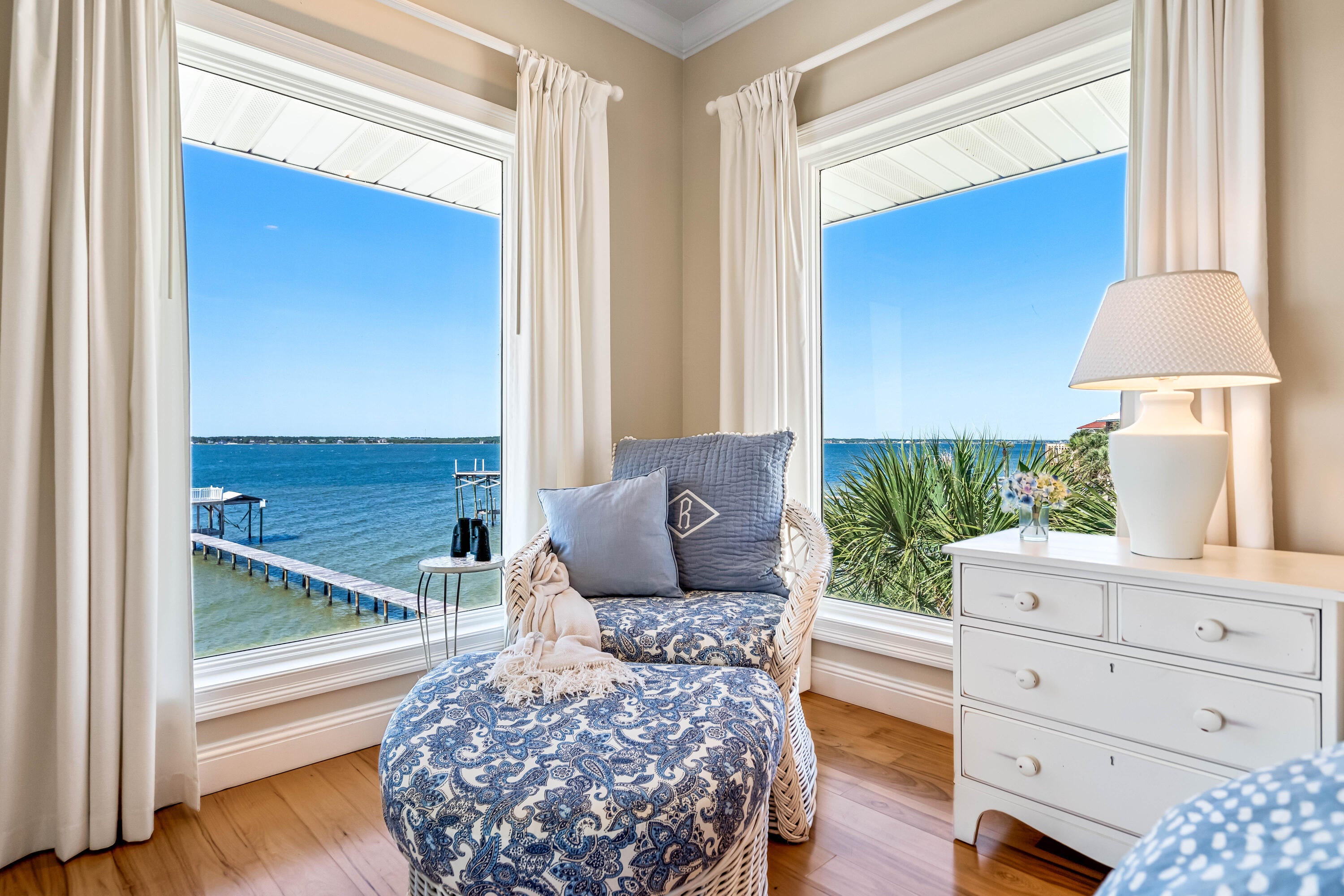 CARIBBEAN ISLES - Residential
