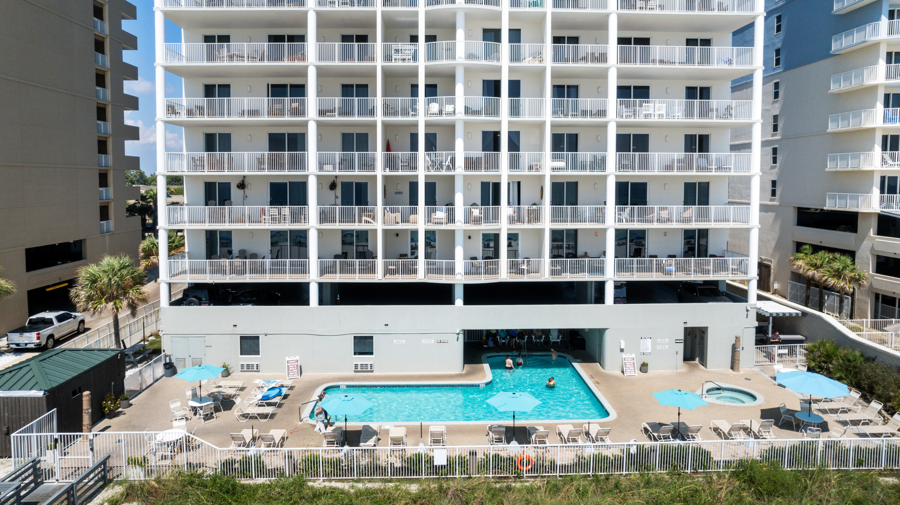 OCEAN RITZ - Residential