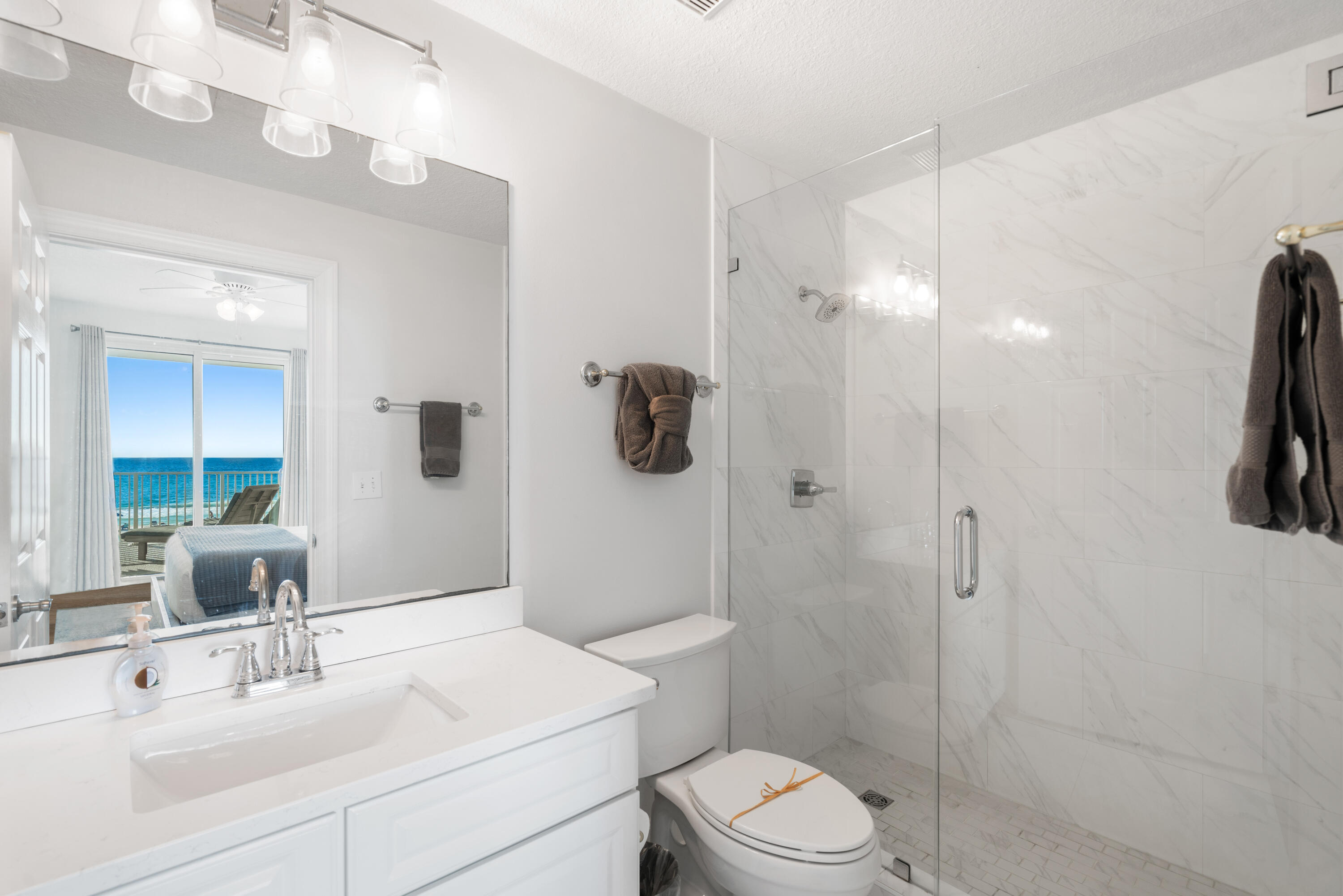 OCEAN RITZ - Residential