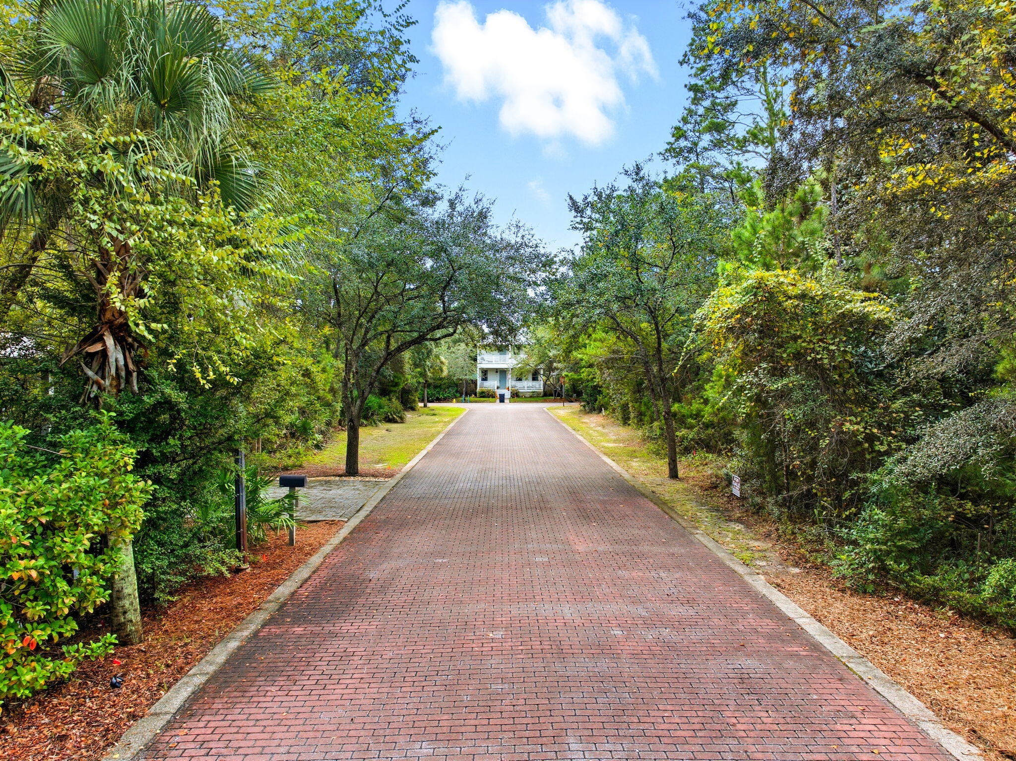 GRAYTON BAYOU - Land