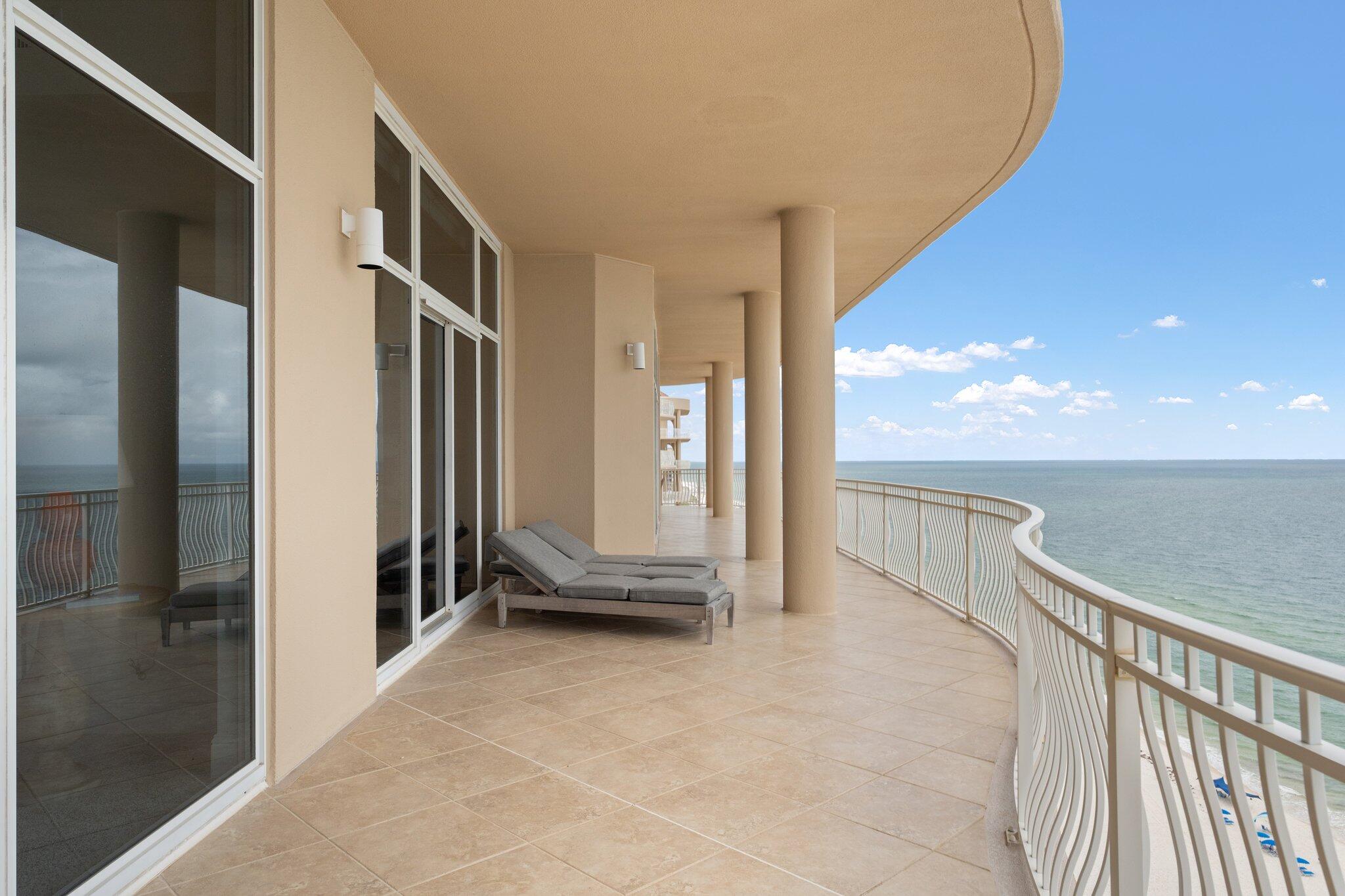 La Riva III Condominium - Residential