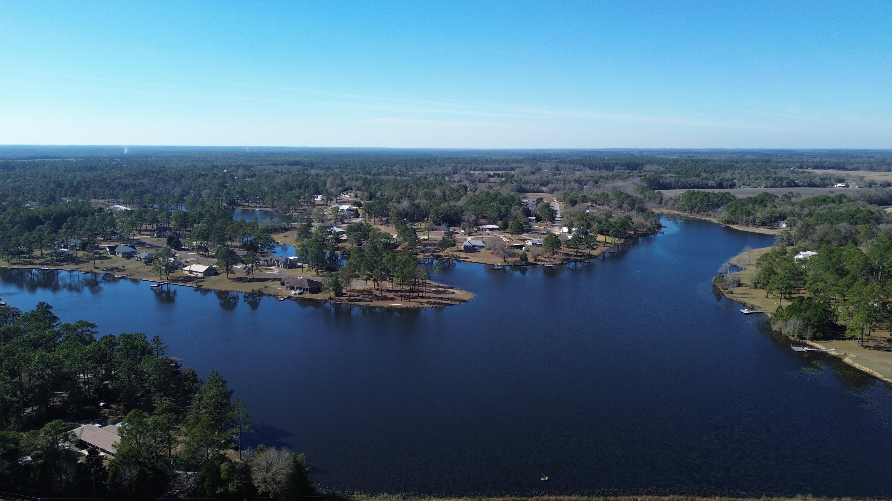 LAKESHORE GARDENS - Land