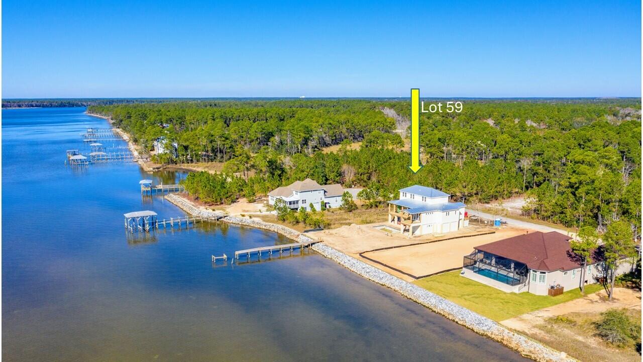 BAY HARBOUR - Land