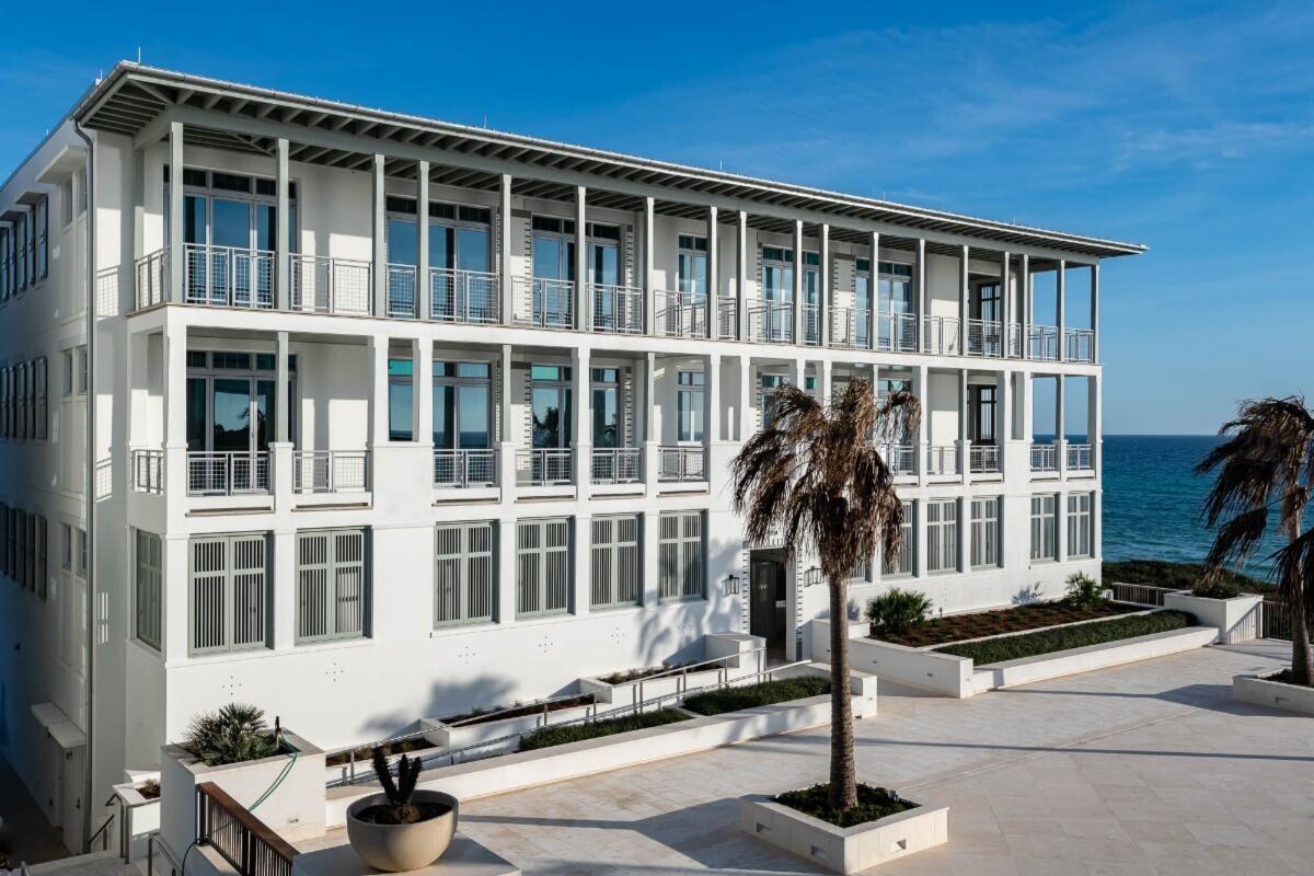 ALYS BEACH - Residential