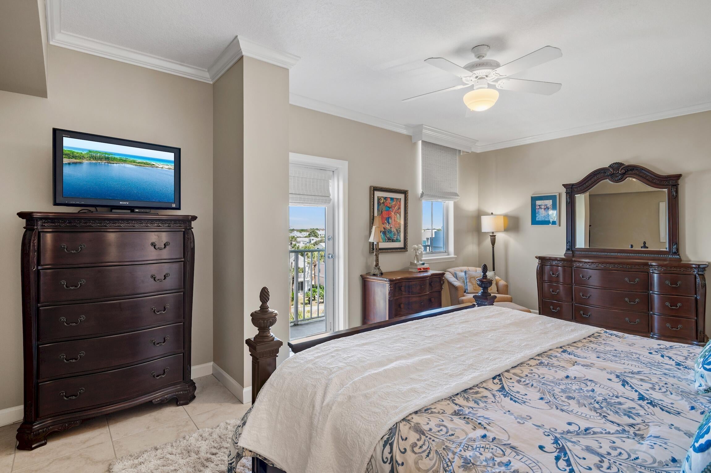 INN AT CRYSTAL BEACH (SUMMERCHASE CONDO) - Residential