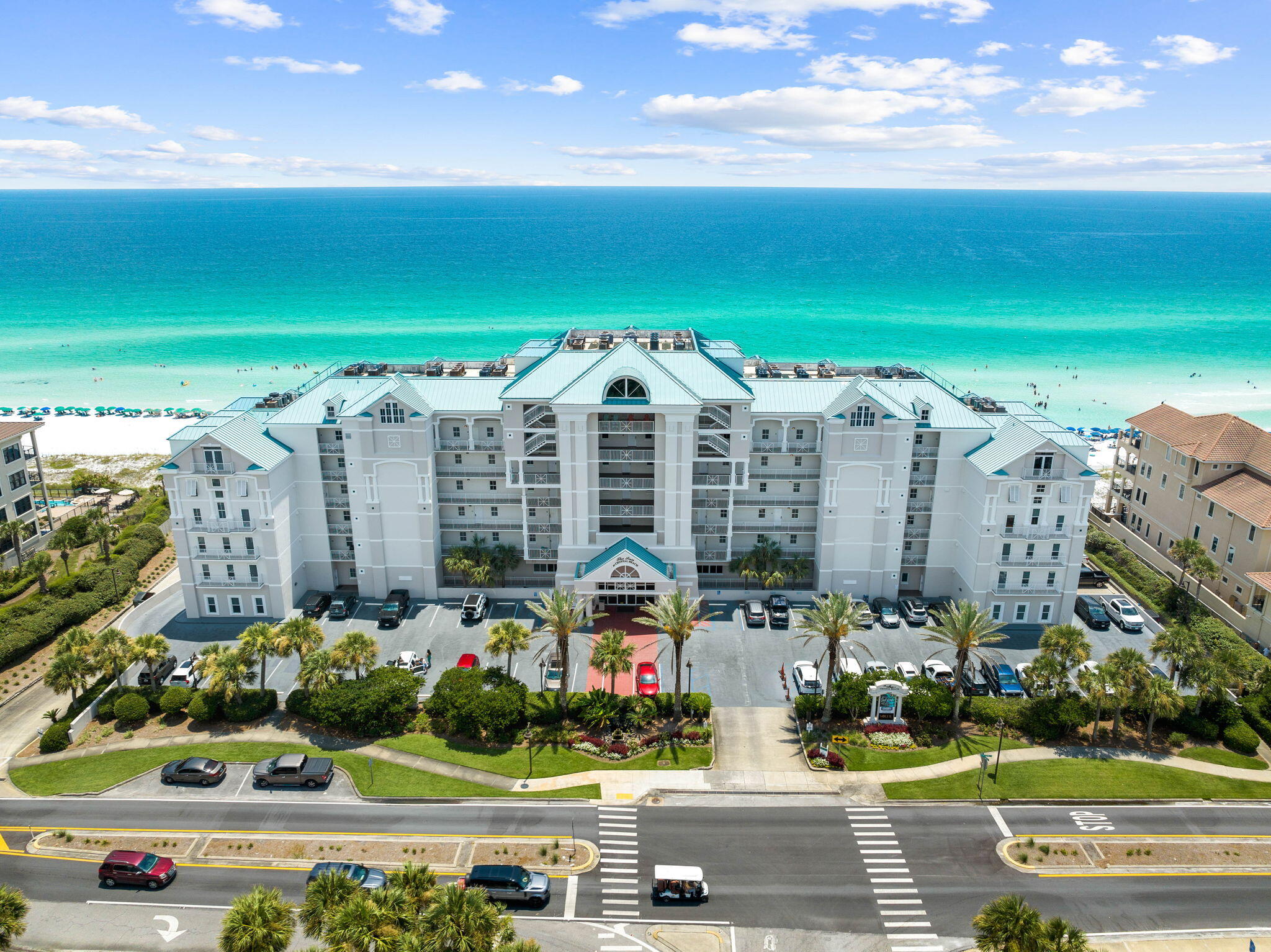 INN AT CRYSTAL BEACH (SUMMERCHASE CONDO) - Residential