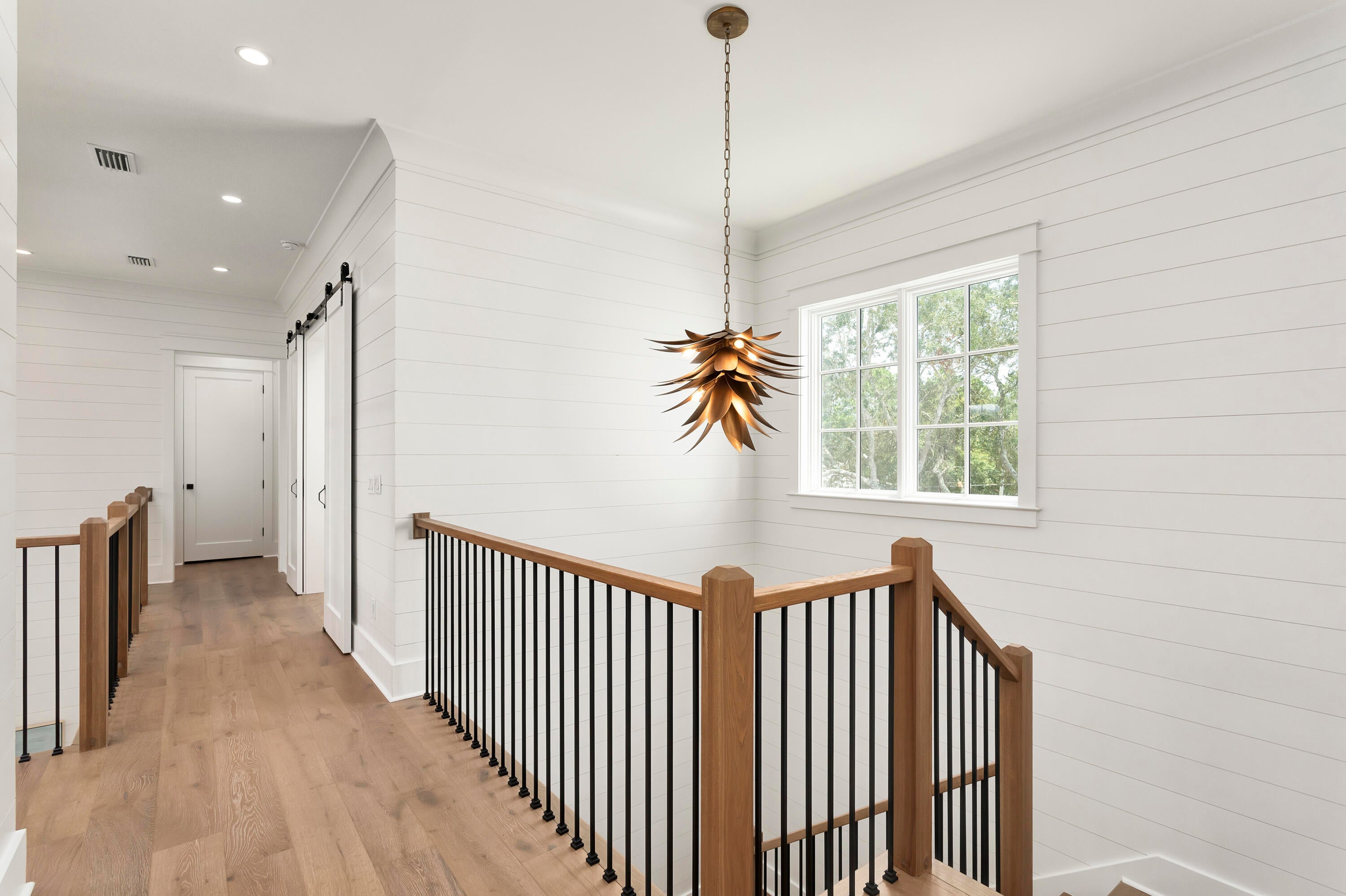 EASTERN LAKES - Residential