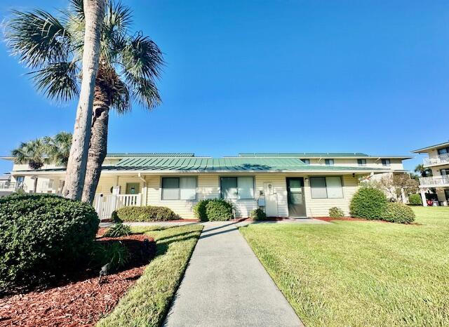 SANDPRINTS CONDO - Residential Lease
