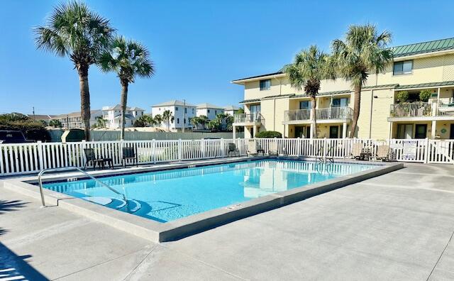 SANDPRINTS CONDO - Residential Lease