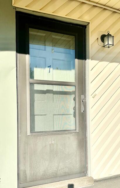 SANDPRINTS CONDO - Residential Lease