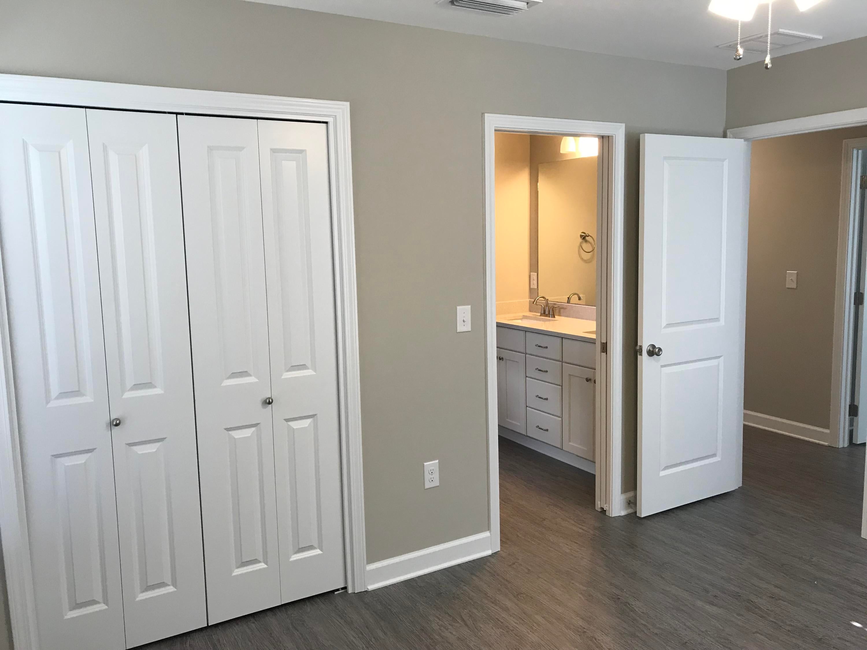 Julian Oaks - Residential Lease
