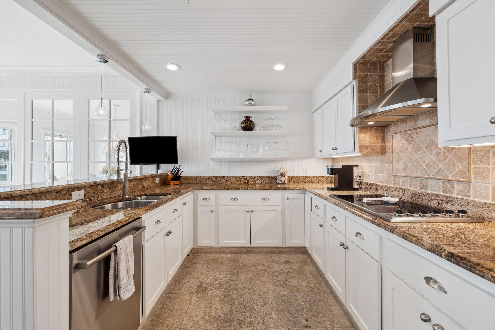 SOUTHWINDS I - Residential